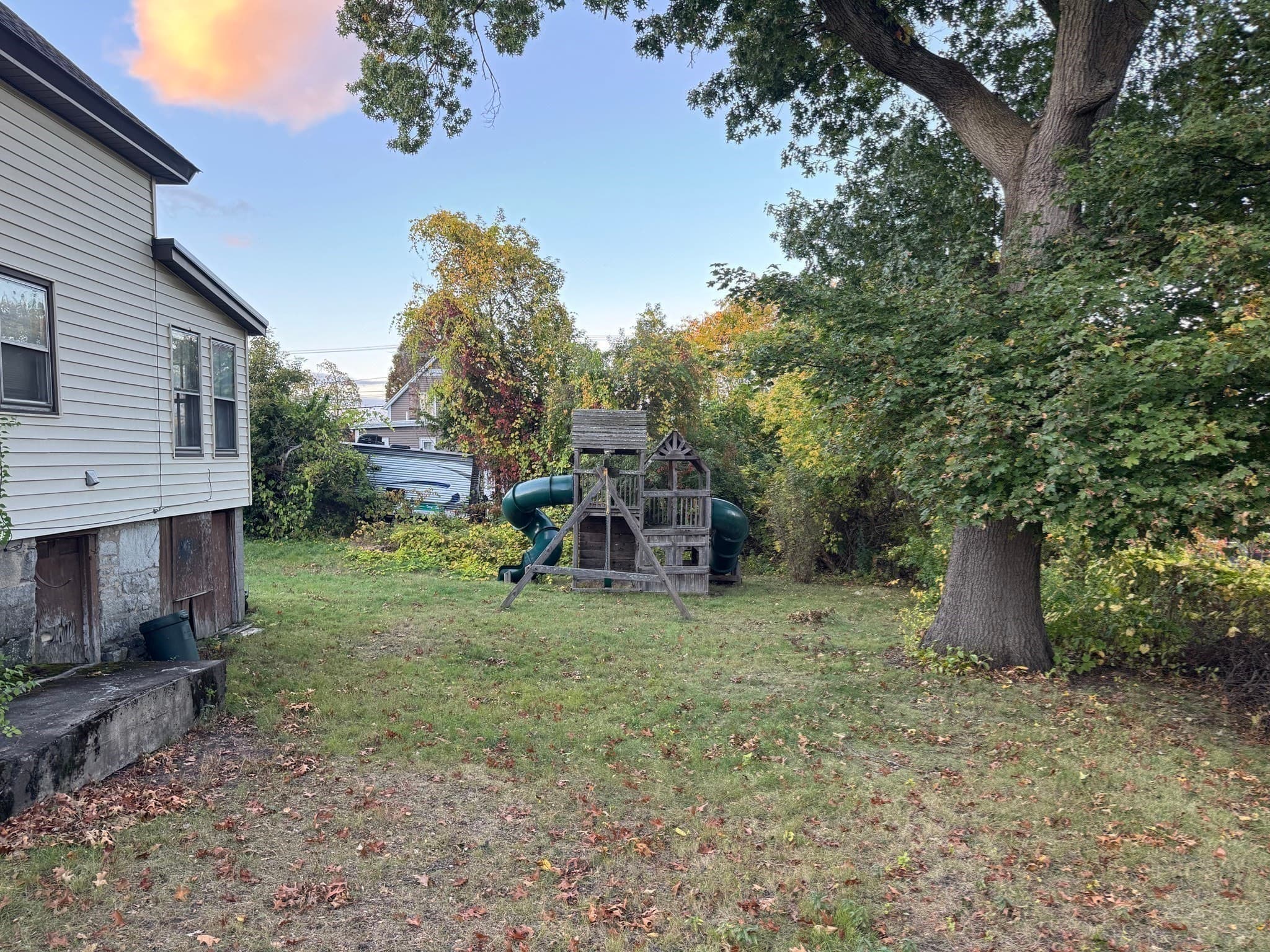 Single Family Residence at 181 W London, Lowell MA 01852, photo 35 of 35