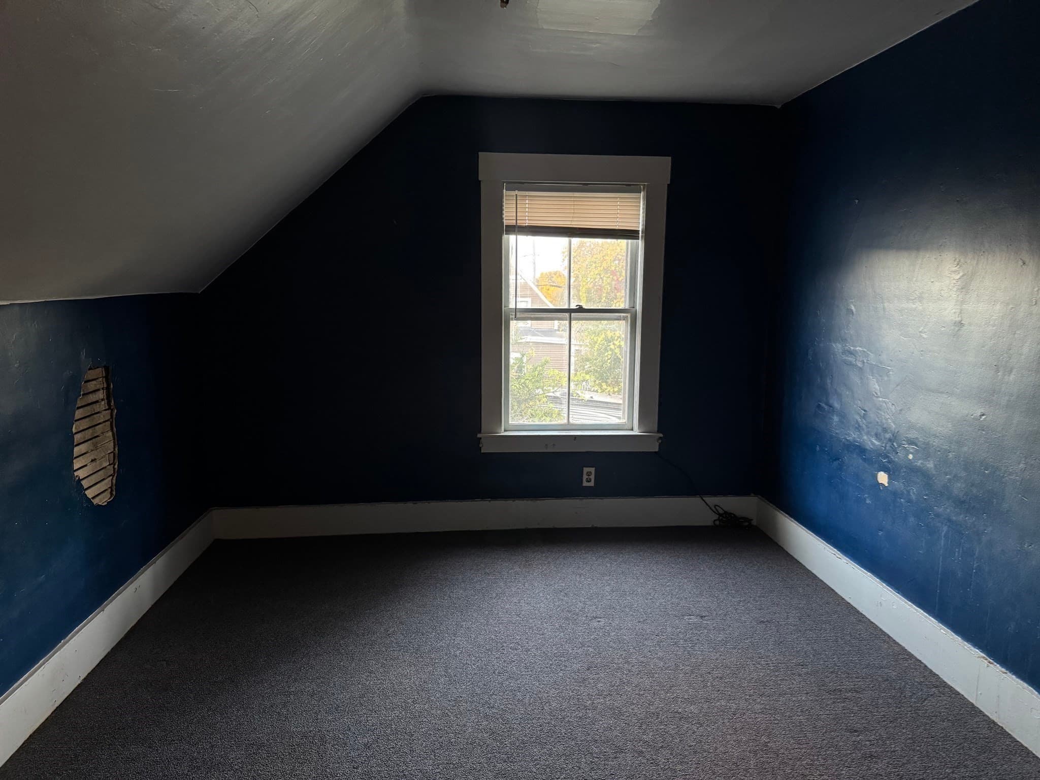 Single Family Residence at 181 W London, Lowell MA 01852, photo 25 of 35