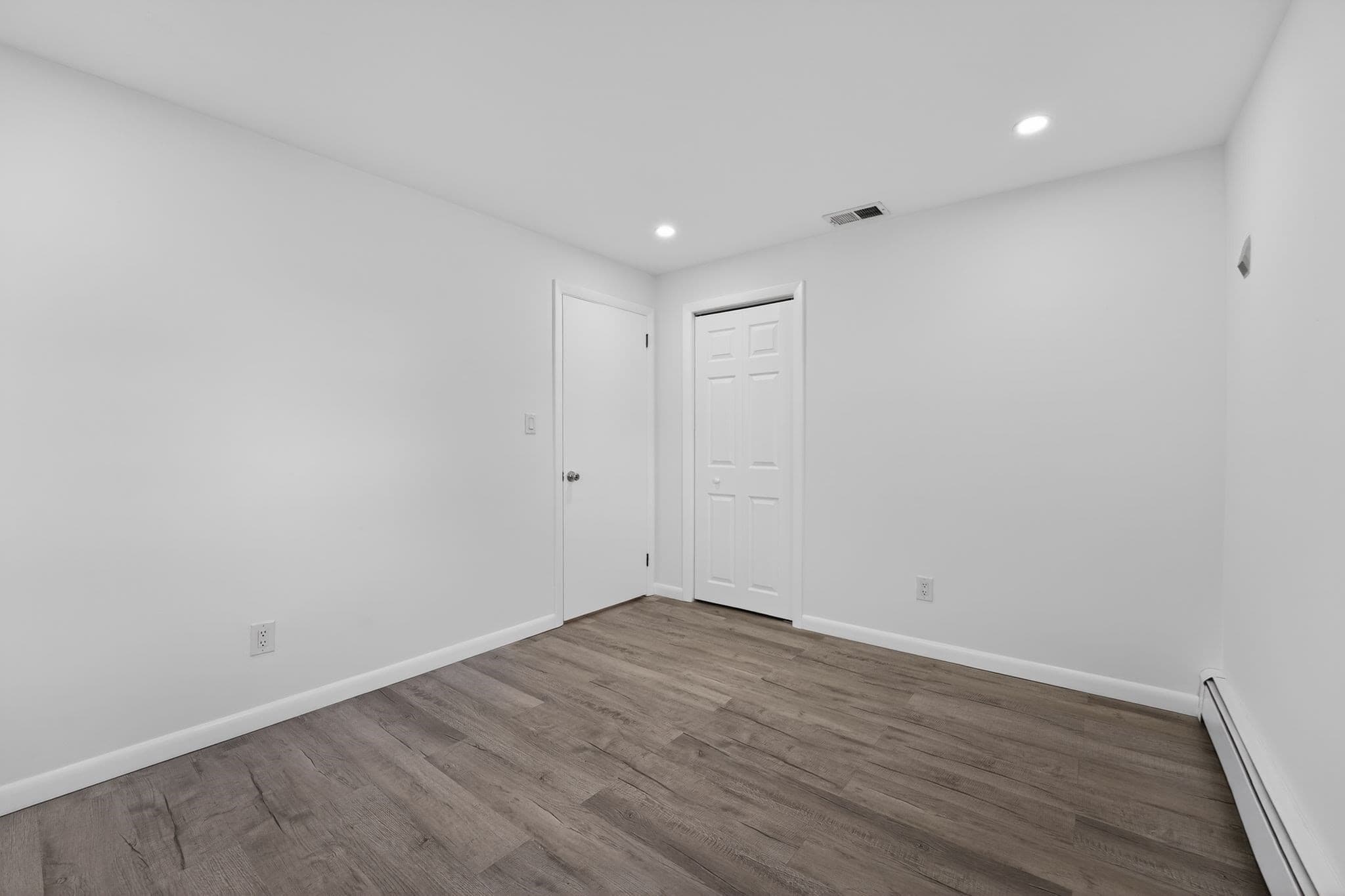 Single Family Residence at 269 Jon Dr, Brockton MA 02302, photo 5 of 30