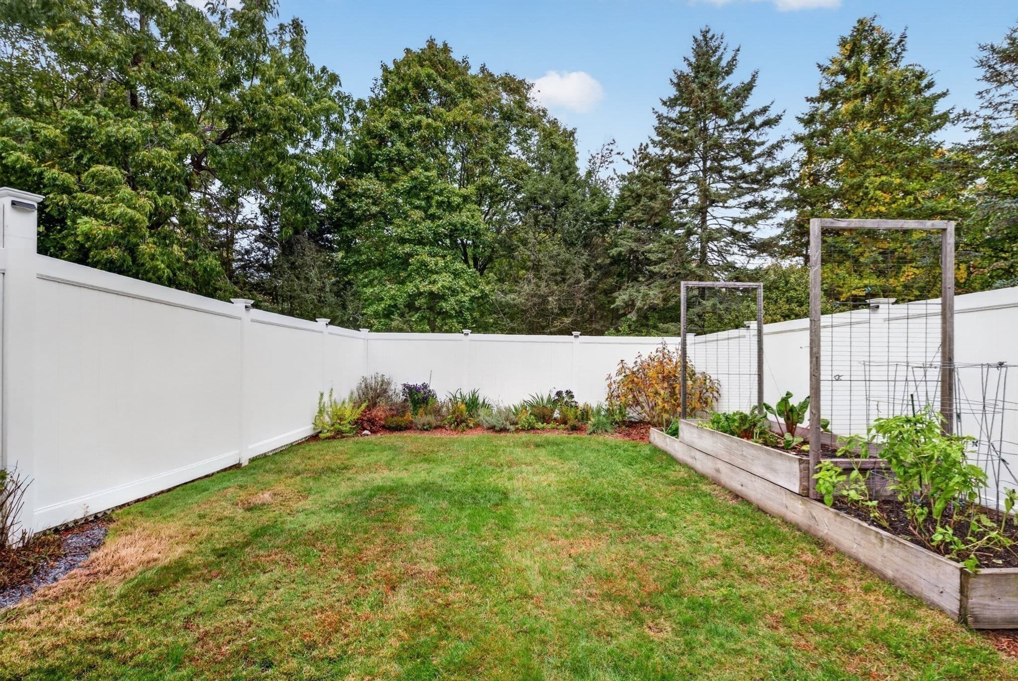 Condominium at 193 Chestnut St # A, Foxboro MA 02035, photo 37 of 42