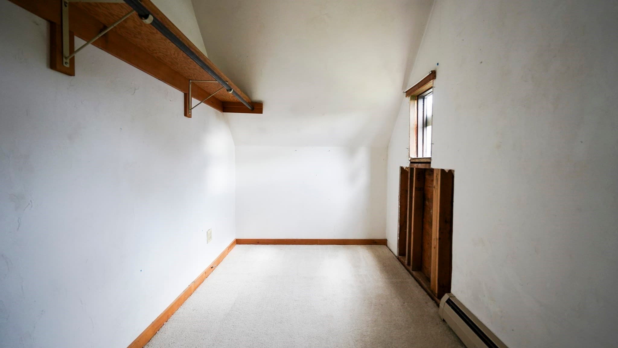 Single Family Residence at 195 Mount Hope St, North Attleboro MA 02760, photo 13 of 39