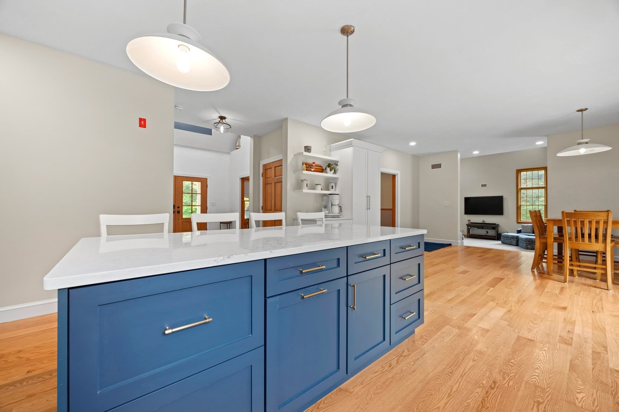 Single Family Residence at 170 Old Farm Rd., Bridgewater MA 02324, Bridgewater, photo 13 of 42