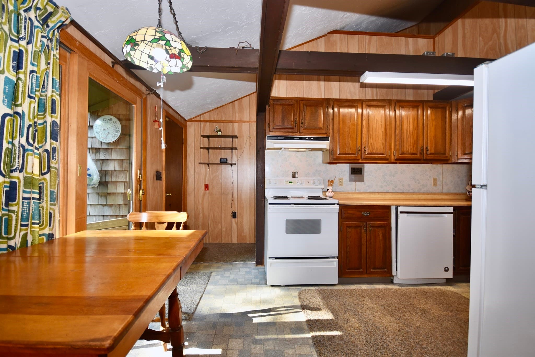 Single Family Residence at 30 Meadowlark Dr, Wareham MA 02571, photo 5 of 16