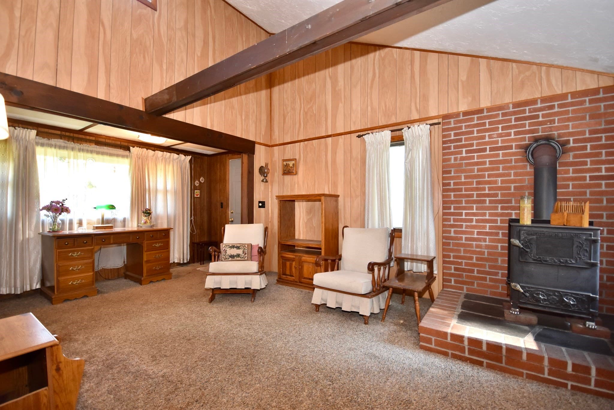 Single Family Residence at 30 Meadowlark Dr, Wareham MA 02571, photo 4 of 16