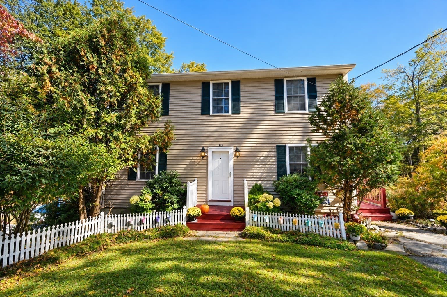 Single Family Residence at 10 Watch St, Leicester MA 01542, photo 14 of 15
