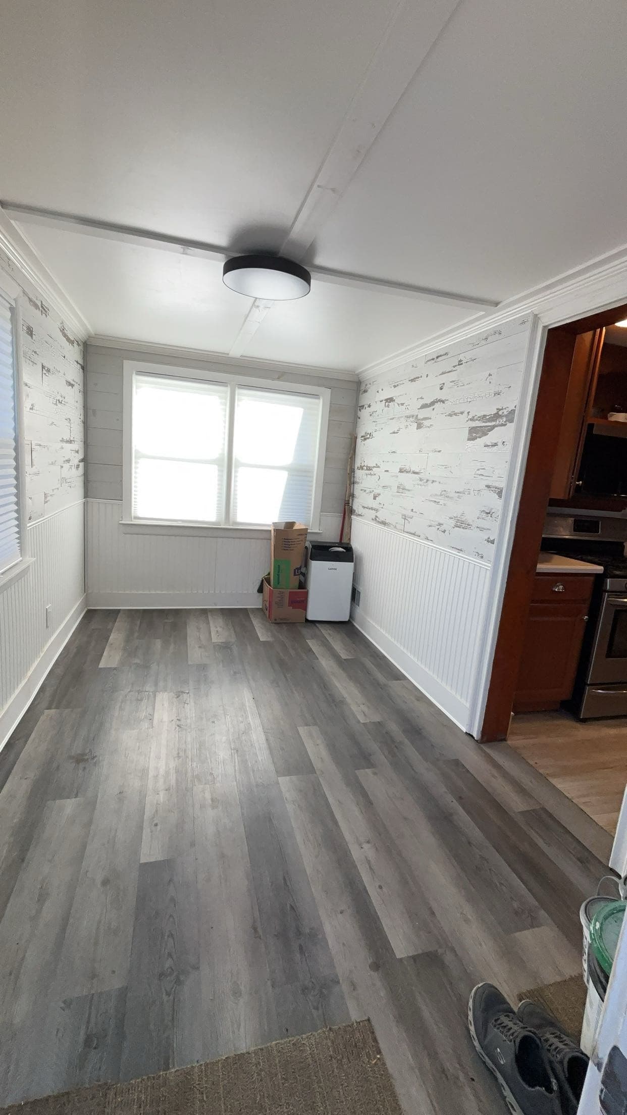 Single Family Residence at 43 Chisholm Rd, Weymouth MA 02190, Weymouth, photo 2 of 10