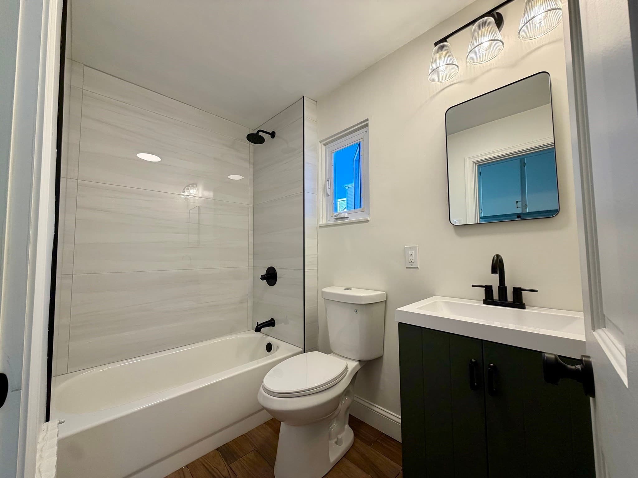 Condominium at 29 Seafoam Ave # 1, Winthrop MA 02152, photo 4 of 21