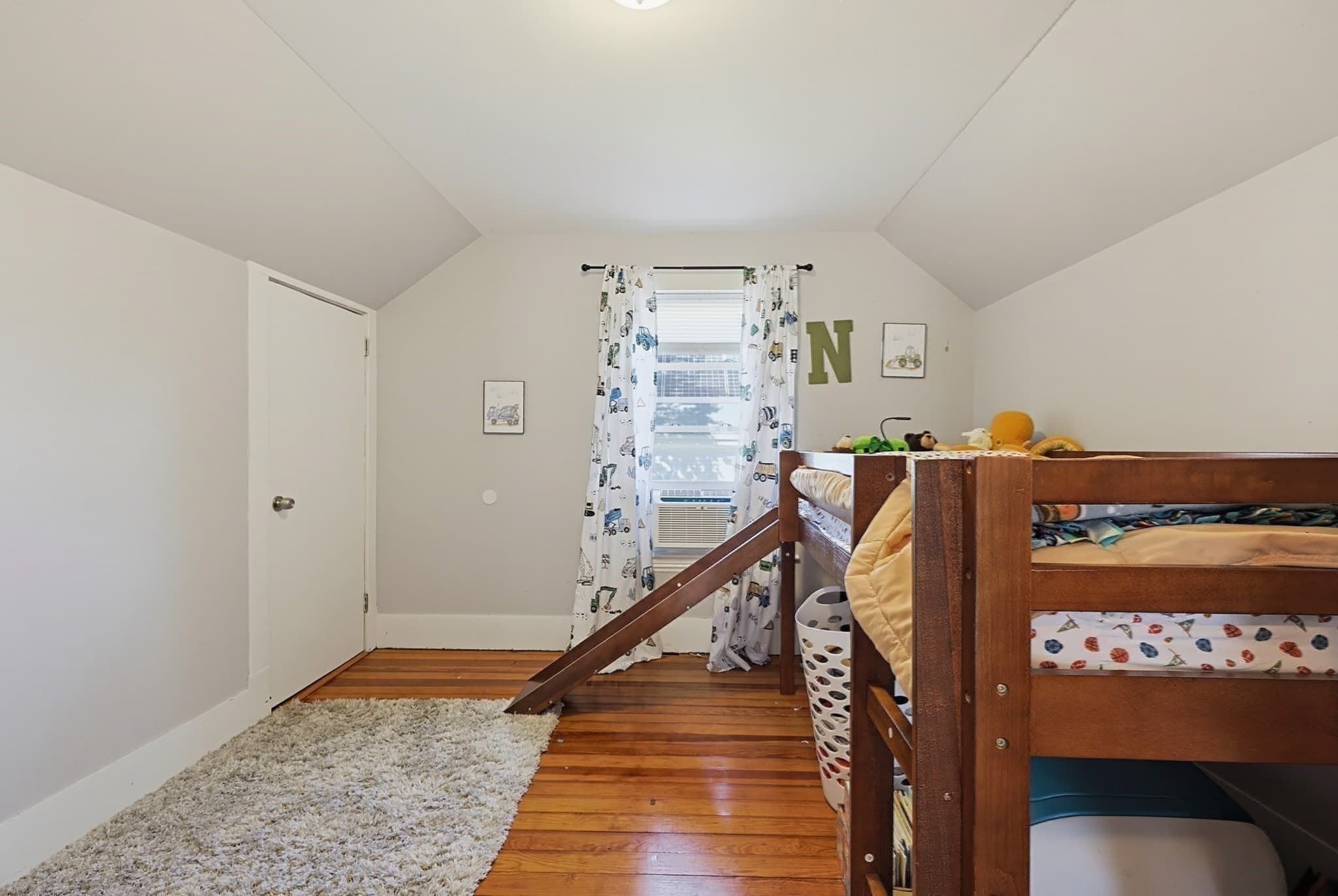 Single Family Residence at 116 Gladstone St, Brockton MA 02302, photo 19 of 25