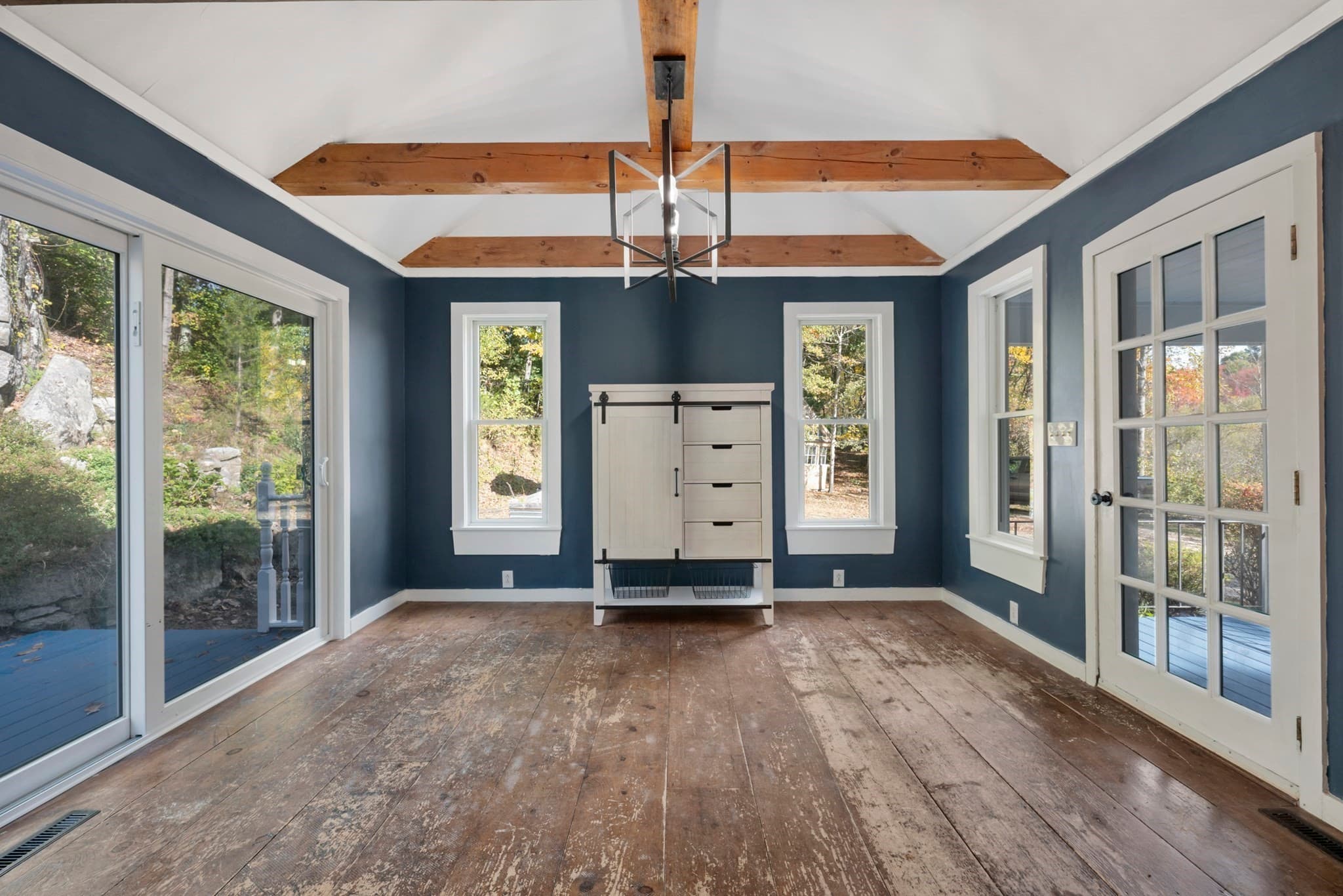 Single Family Residence at 84 Elm St, Blackstone MA 01504, Blackstone, photo 12 of 42