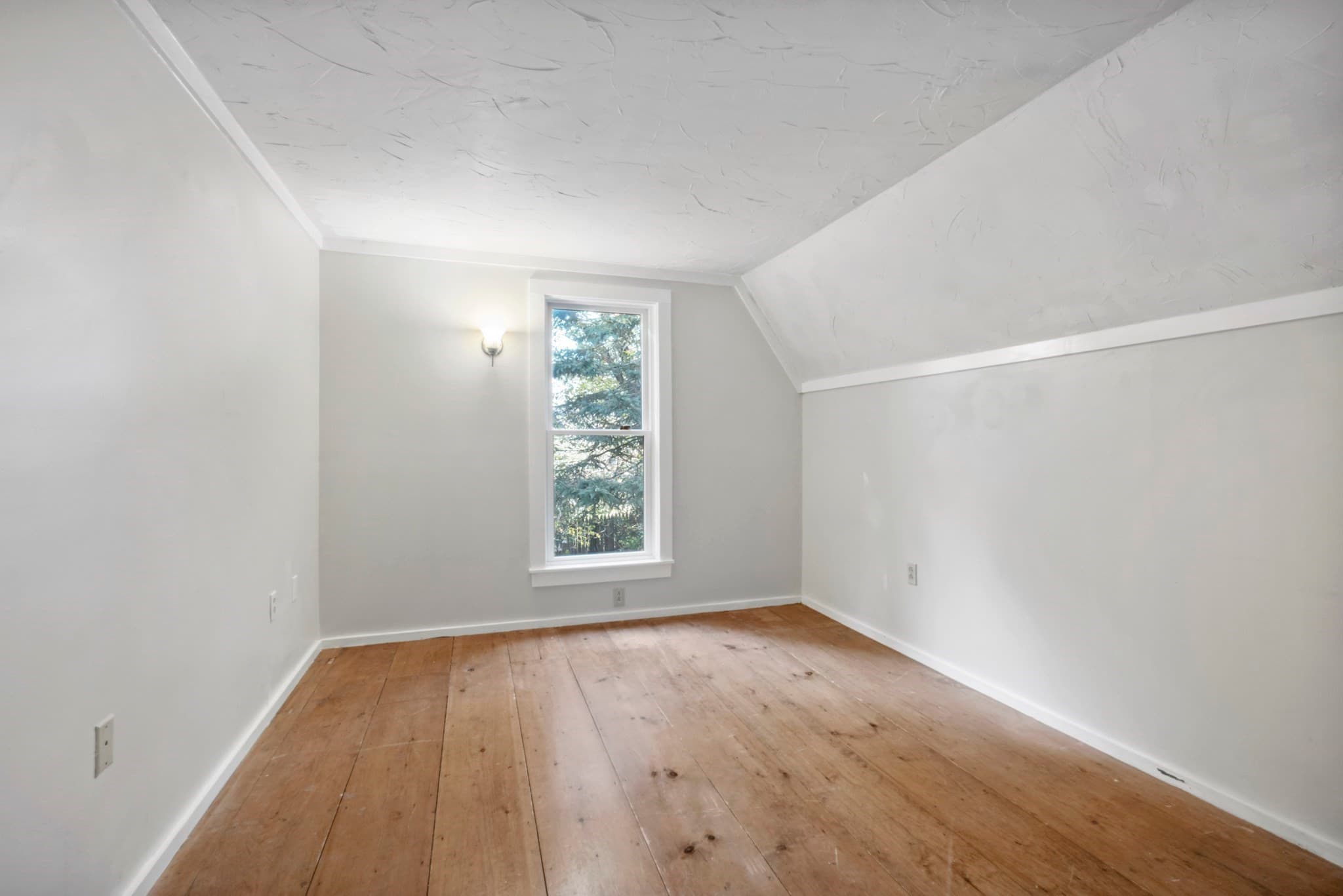 Single Family Residence at 84 Elm St, Blackstone MA 01504, Blackstone, photo 28 of 42