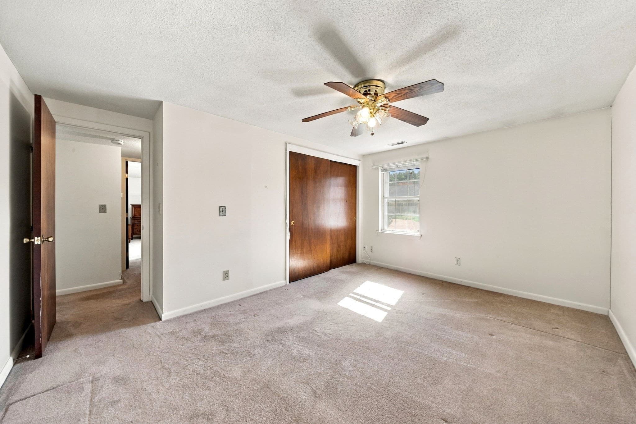 Condominium at 36 Jessica Dr, Stoughton MA 02072, photo 22 of 29
