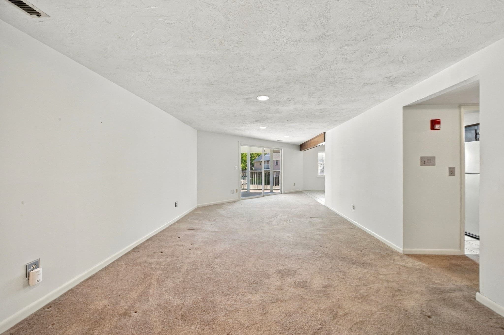 Condominium at 36 Jessica Dr, Stoughton MA 02072, photo 14 of 29
