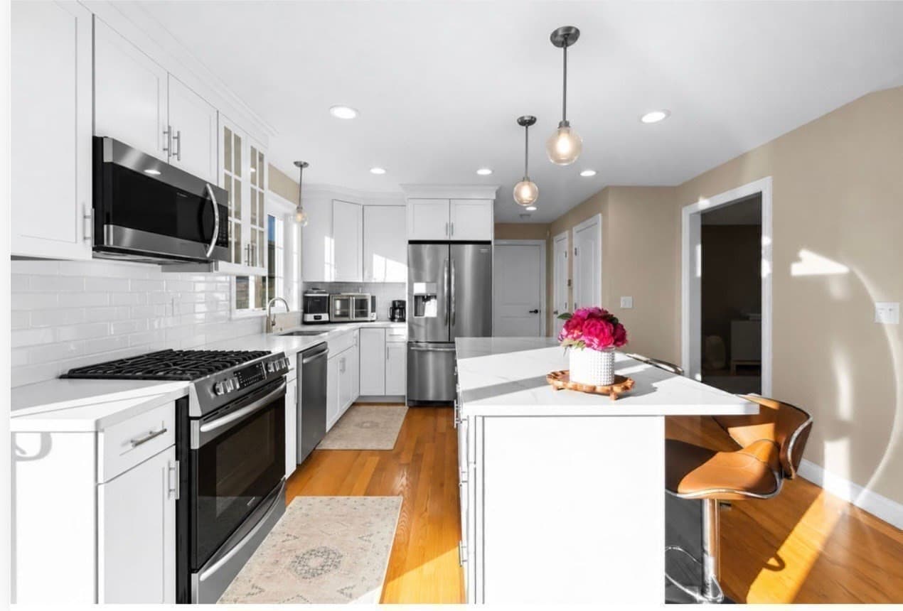 Single Family Residence at 8 Lannister Ln, Seekonk MA 02771, Seekonk, photo 12 of 35