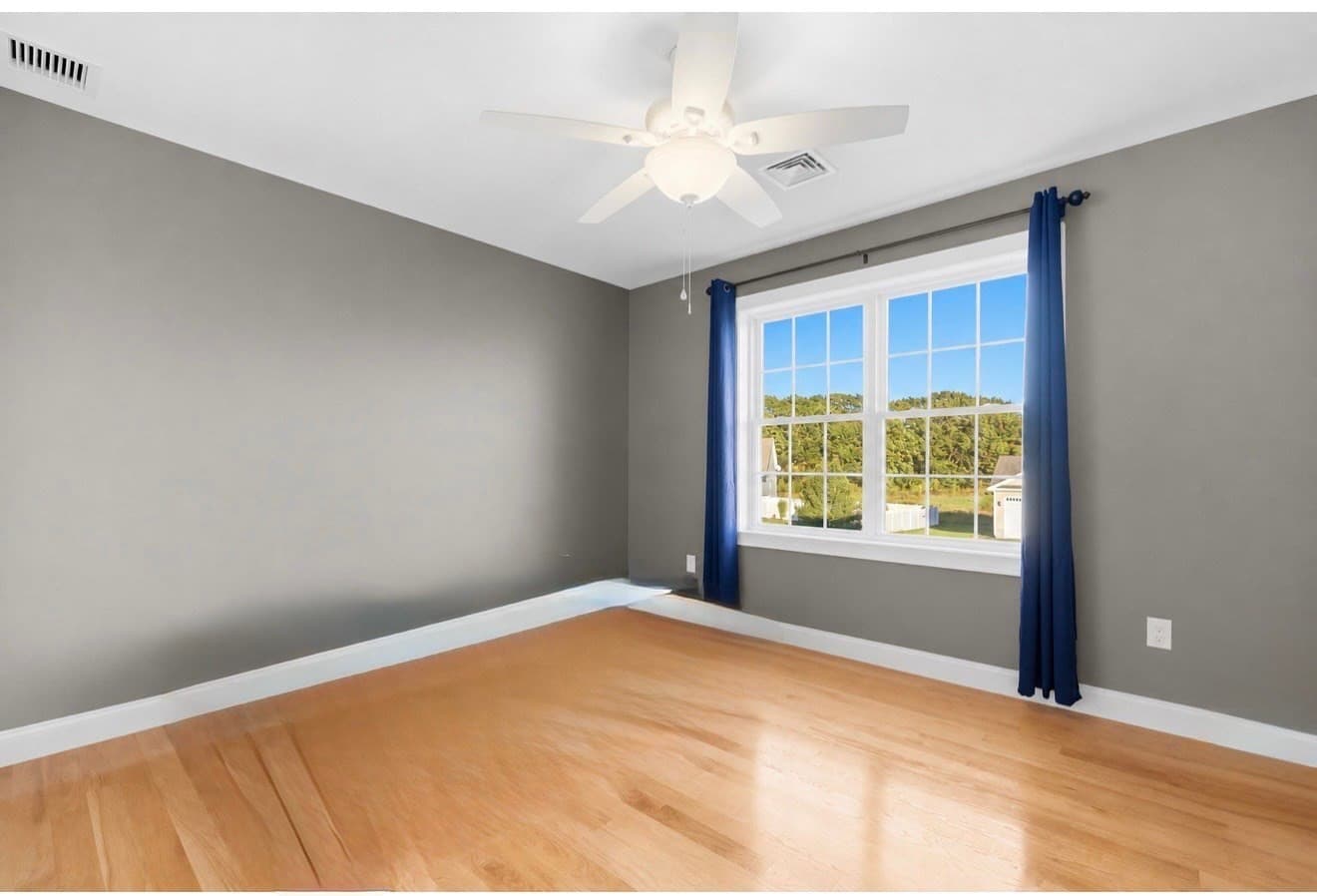 Single Family Residence at 8 Lannister Ln, Seekonk MA 02771, Seekonk, photo 25 of 35
