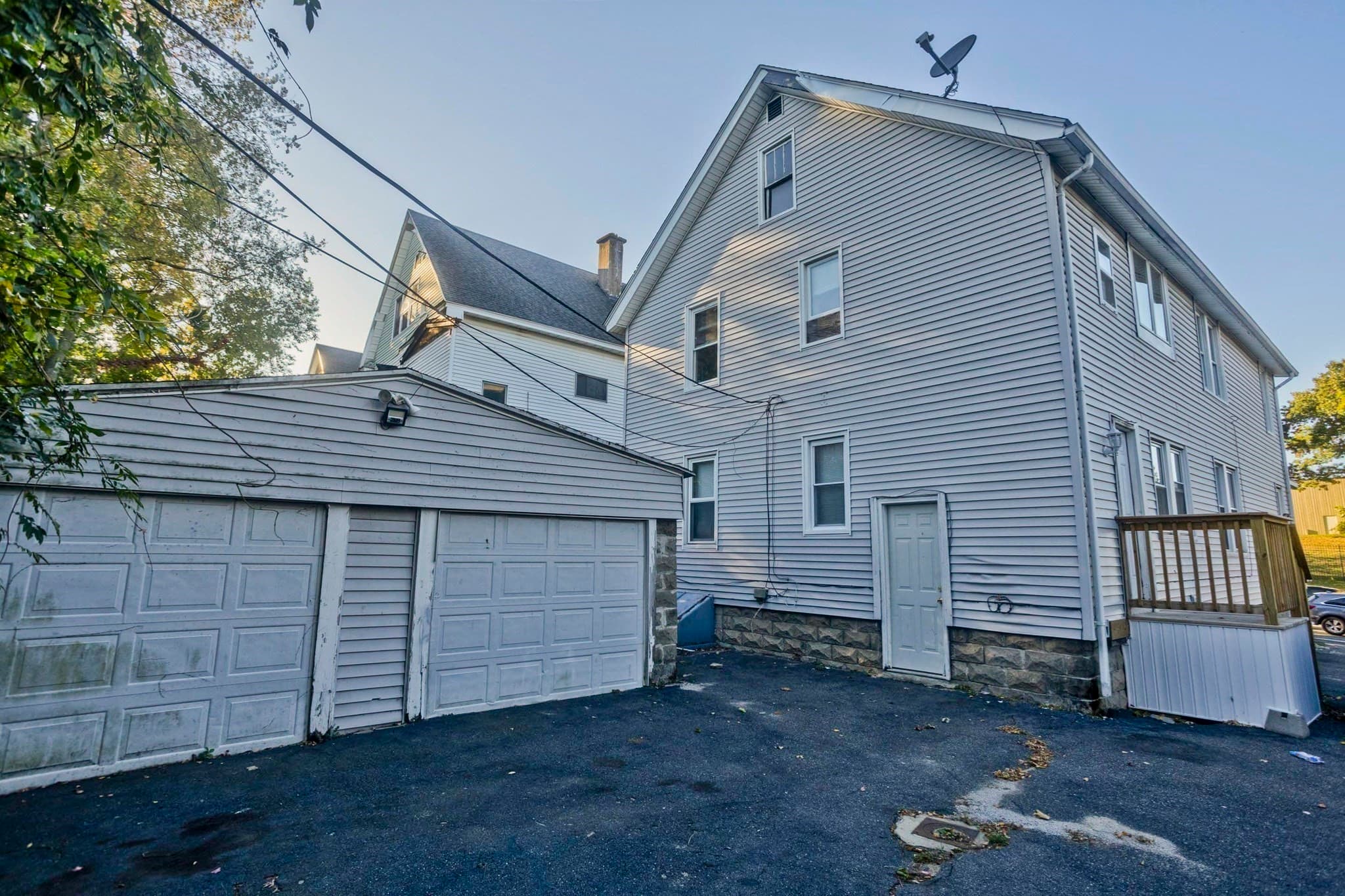 2 Family - 2 Units Side by Side at 559-561 Wilbraham Rd, Springfield MA 01109, Springfield, photo 39 of 41