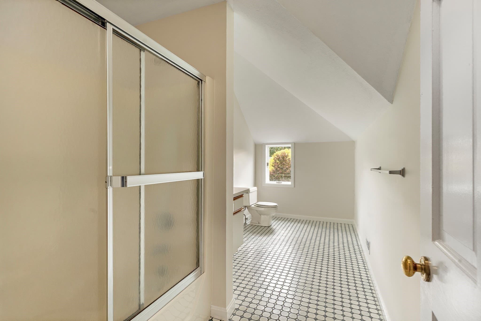 Condominium at 1005 Sherwood Forest Lane # 1005, Saugus MA 01906, Saugus, photo 20 of 34