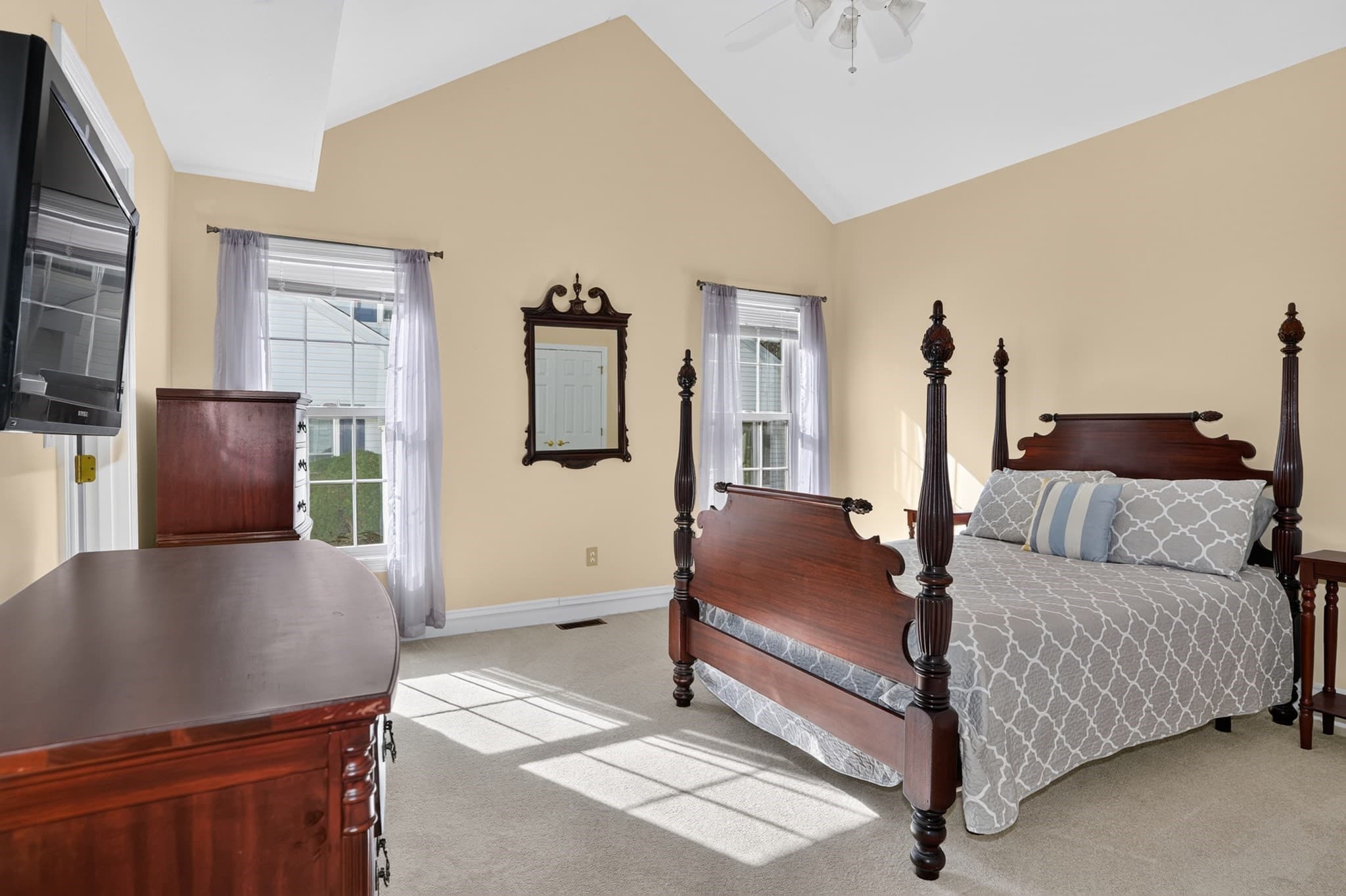 Condominium at 5 Wildwood # 5, Southborough MA 01772, photo 12 of 31