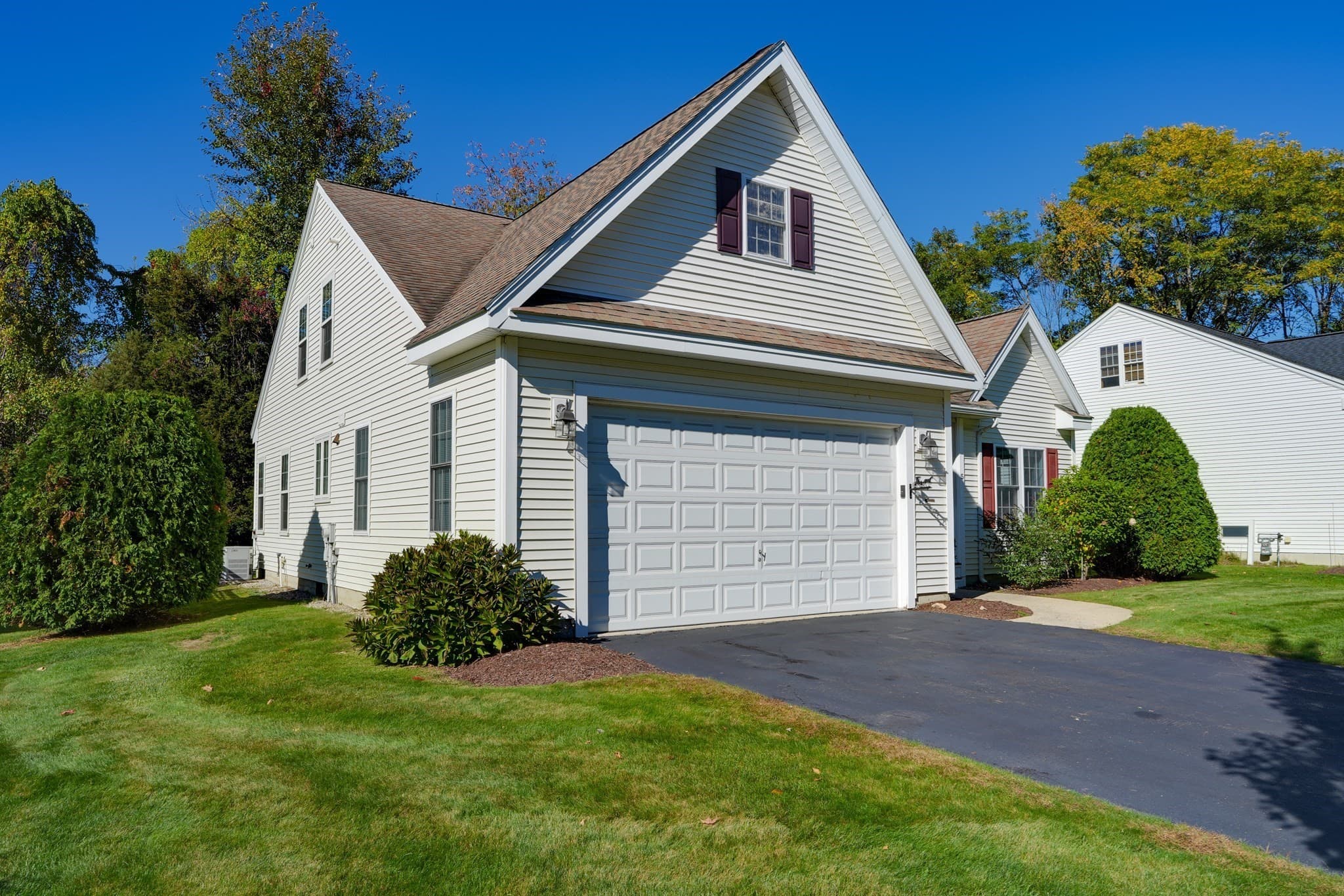 Condominium at 5 Wildwood # 5, Southborough MA 01772, photo 28 of 31
