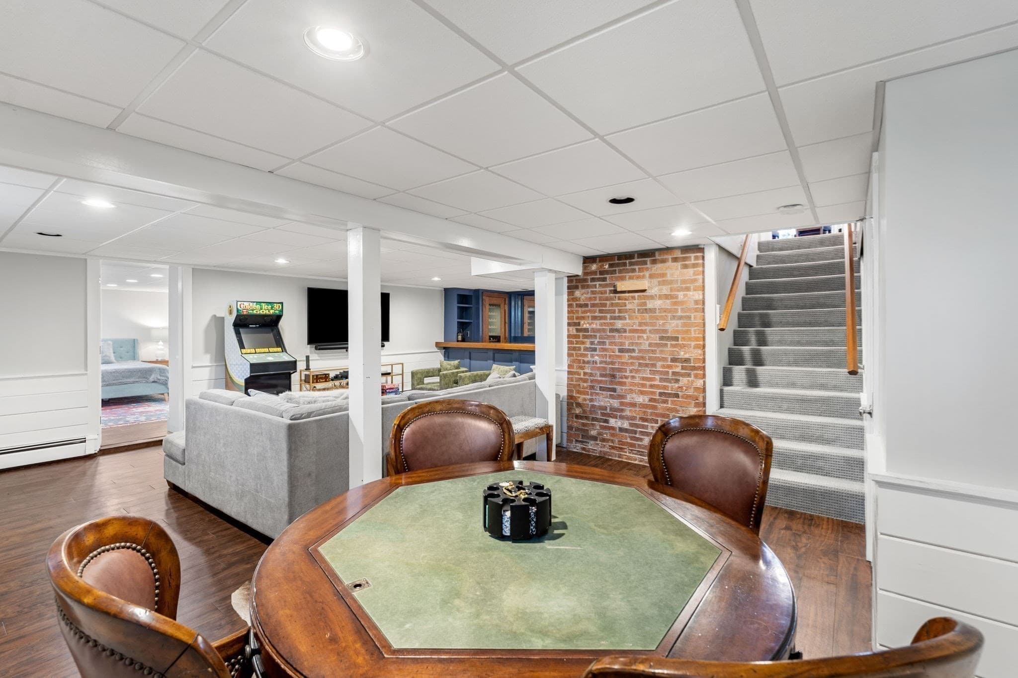 Single Family Residence at 3 Buchan Rd, Andover MA 01810, Andover, photo 31 of 39