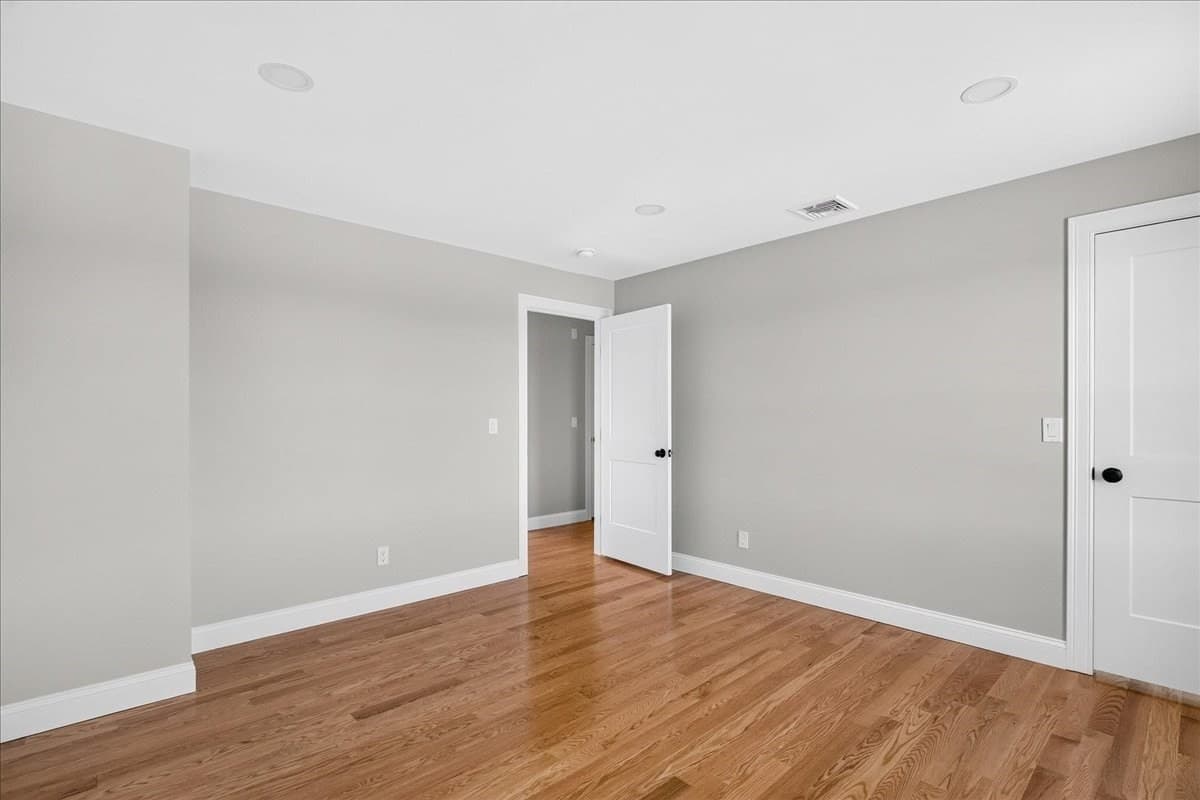 Single Family Residence at 49 Thompson St, Middleboro MA 02346, photo 28 of 42