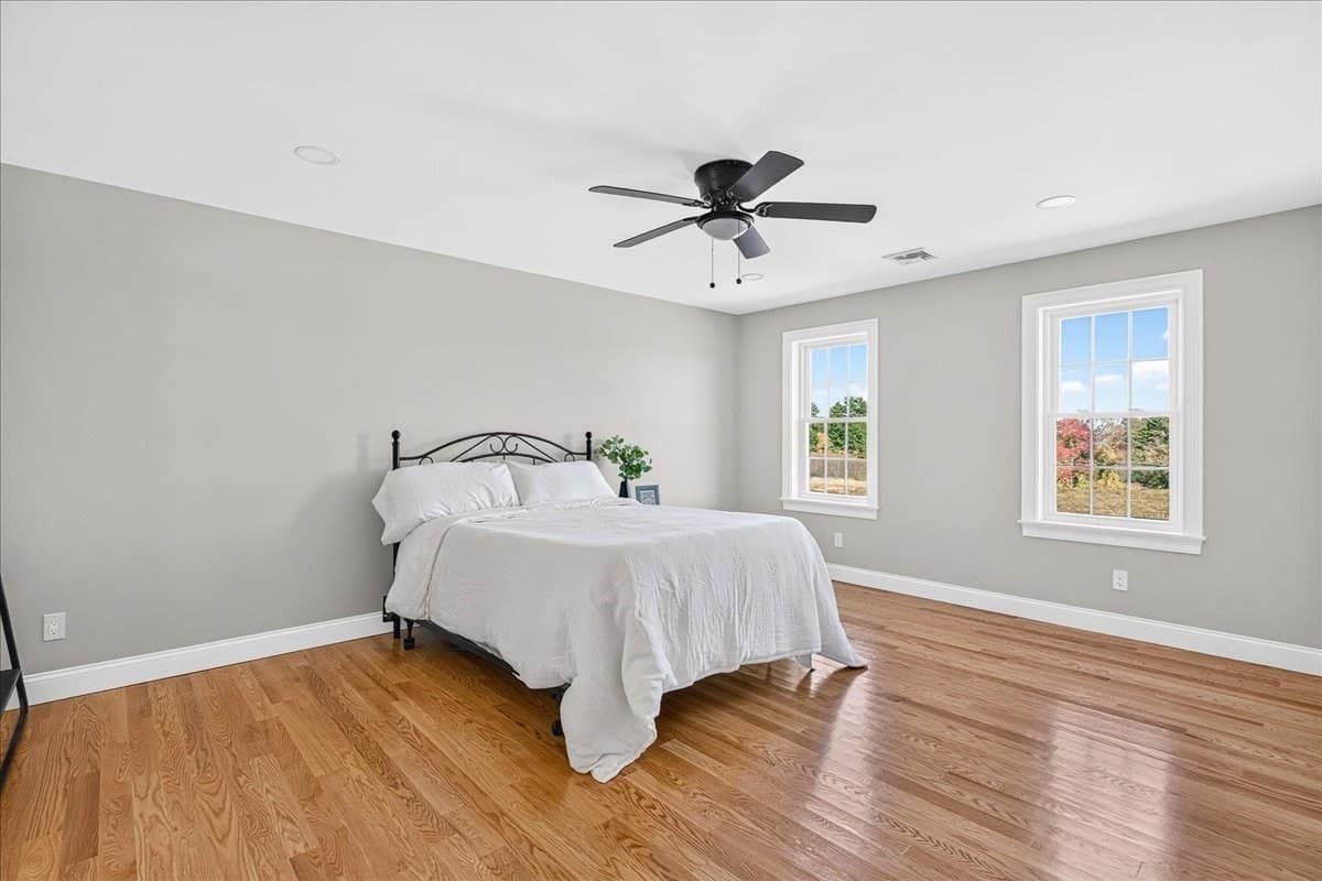 Single Family Residence at 49 Thompson St, Middleboro MA 02346, photo 18 of 42