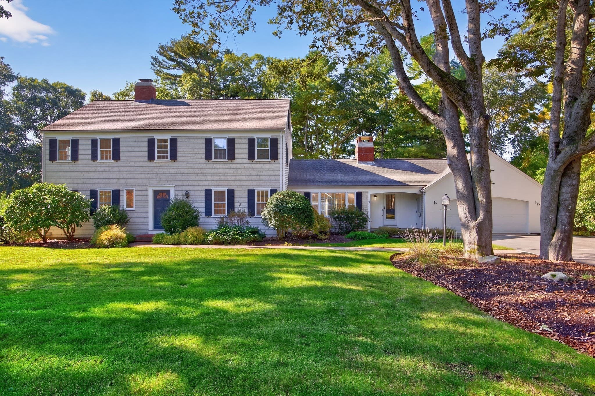 Single Family Residence at 74 Coleridge Dr, Falmouth MA 02540, photo 2 of 38