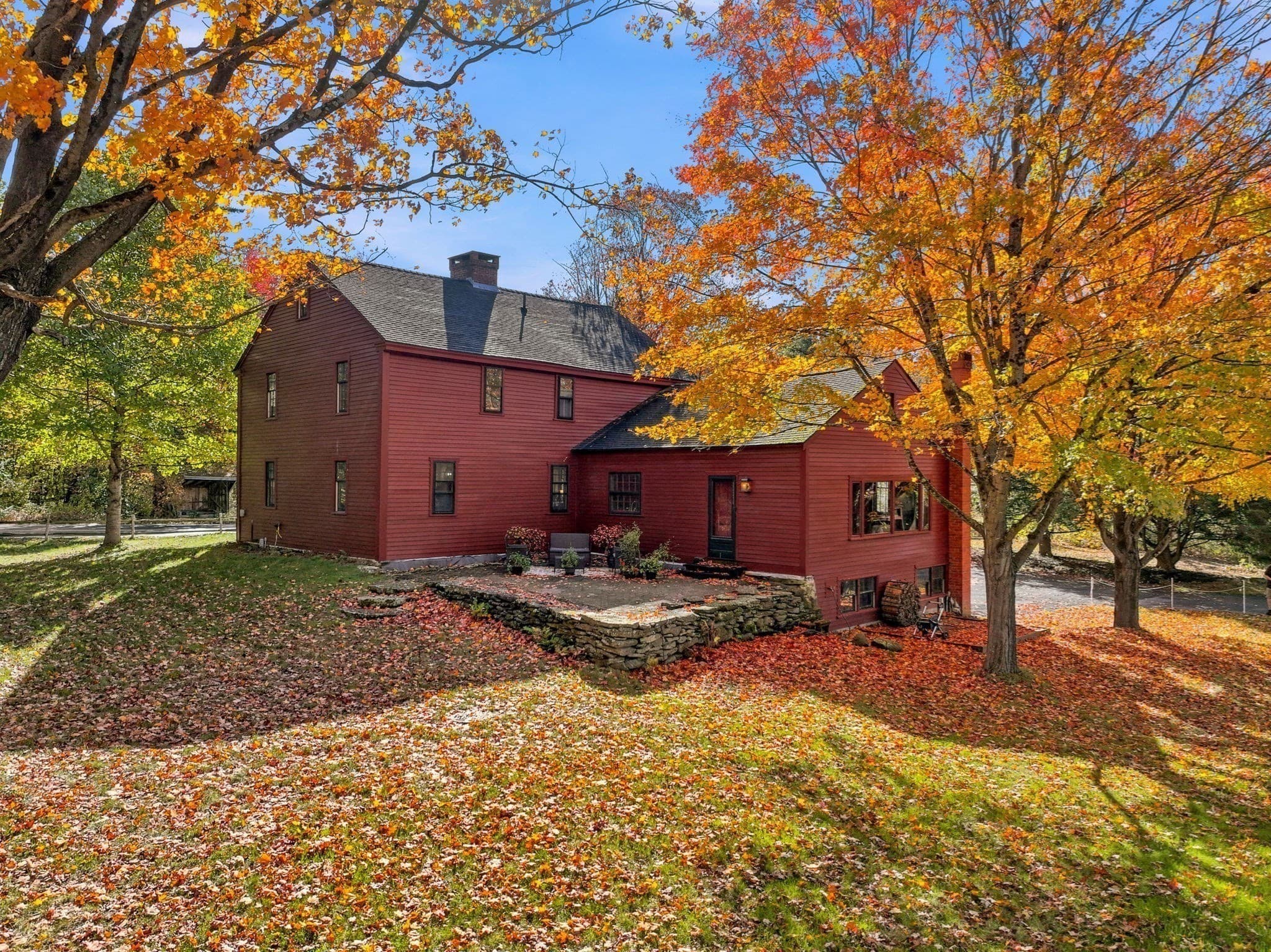 Single Family Residence at 82 Hardwick Rd, Petersham MA 01366, photo 6 of 42