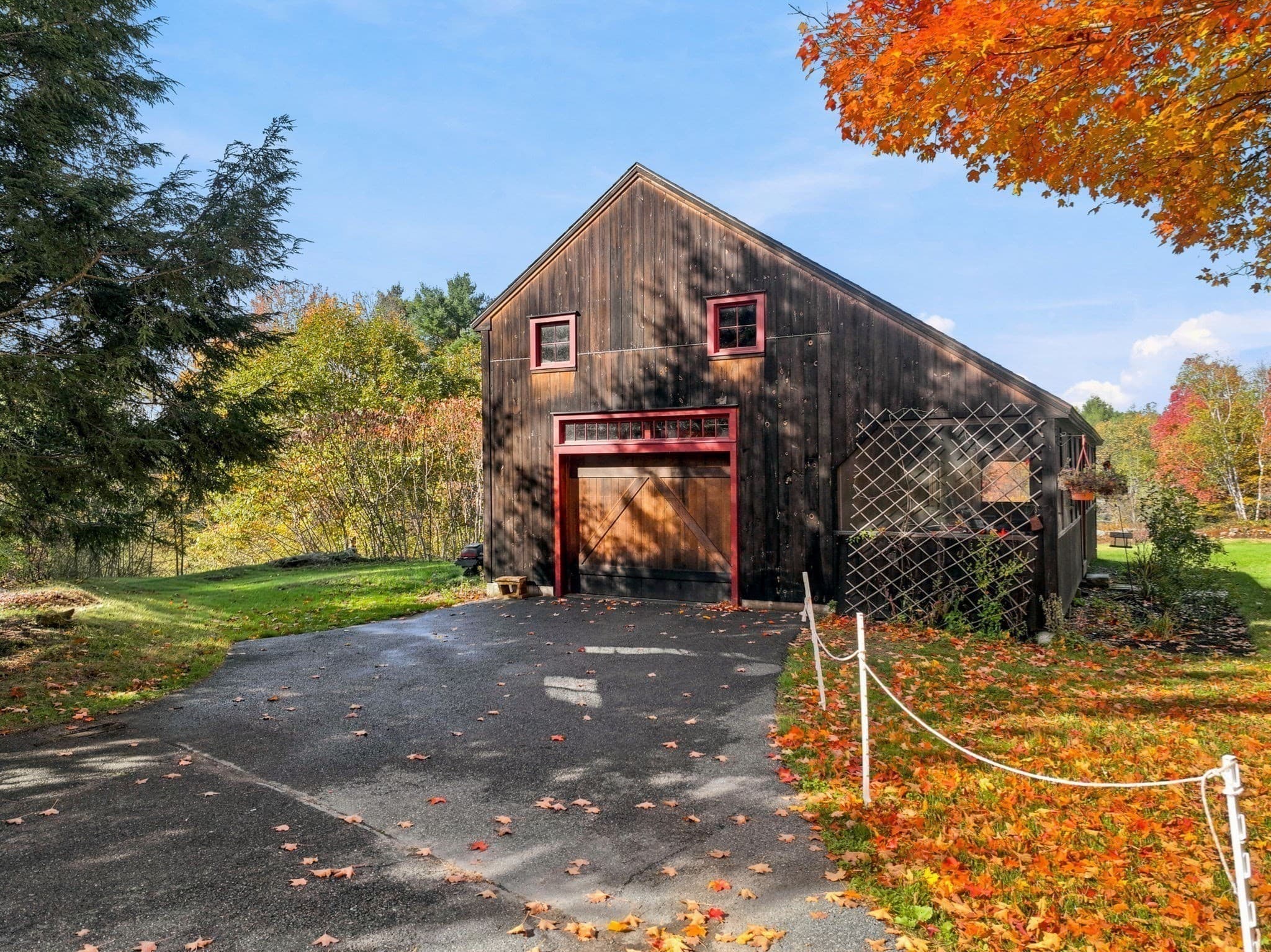 Single Family Residence at 82 Hardwick Rd, Petersham MA 01366, photo 3 of 42