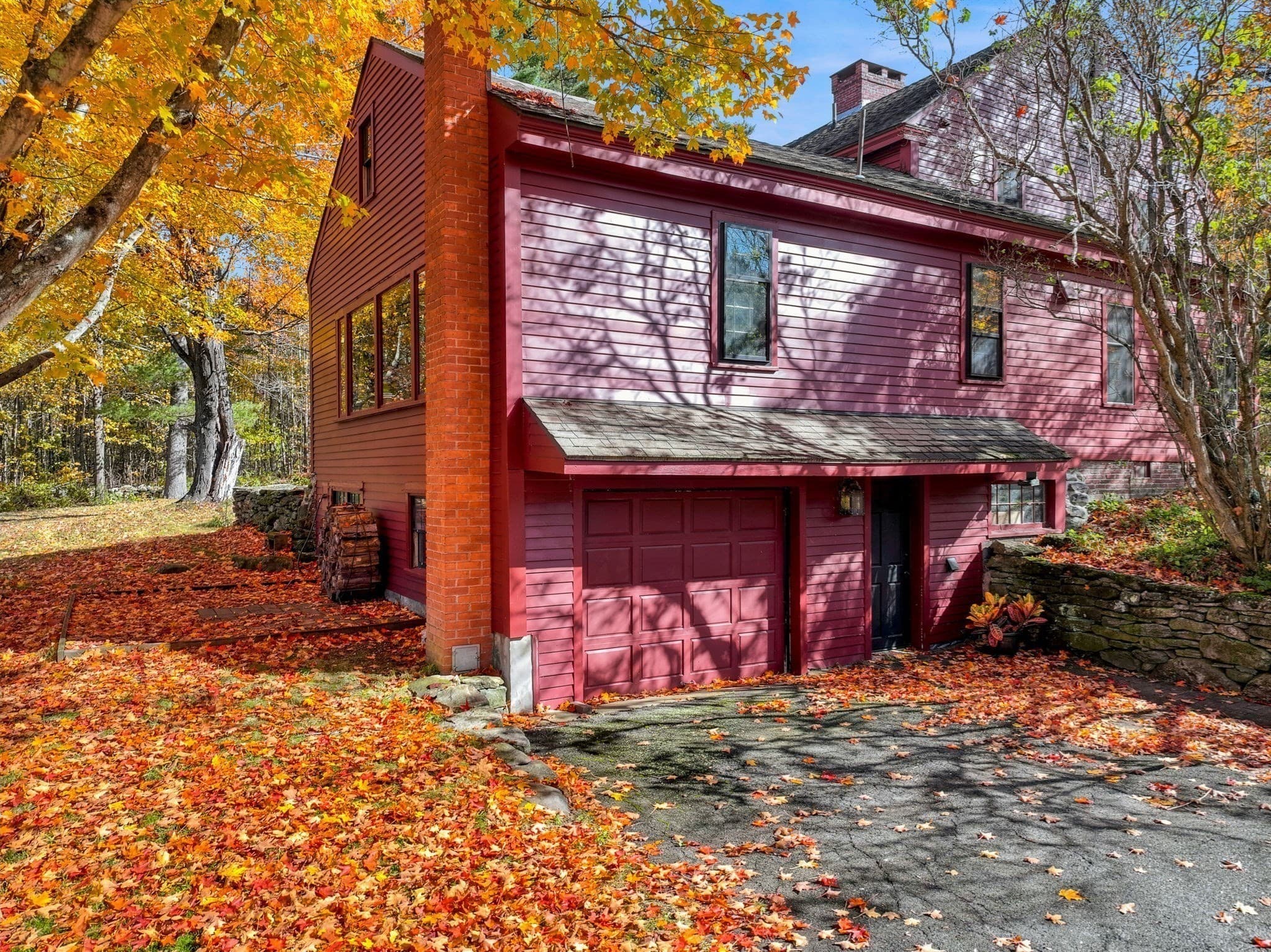 Single Family Residence at 82 Hardwick Rd, Petersham MA 01366, photo 5 of 42