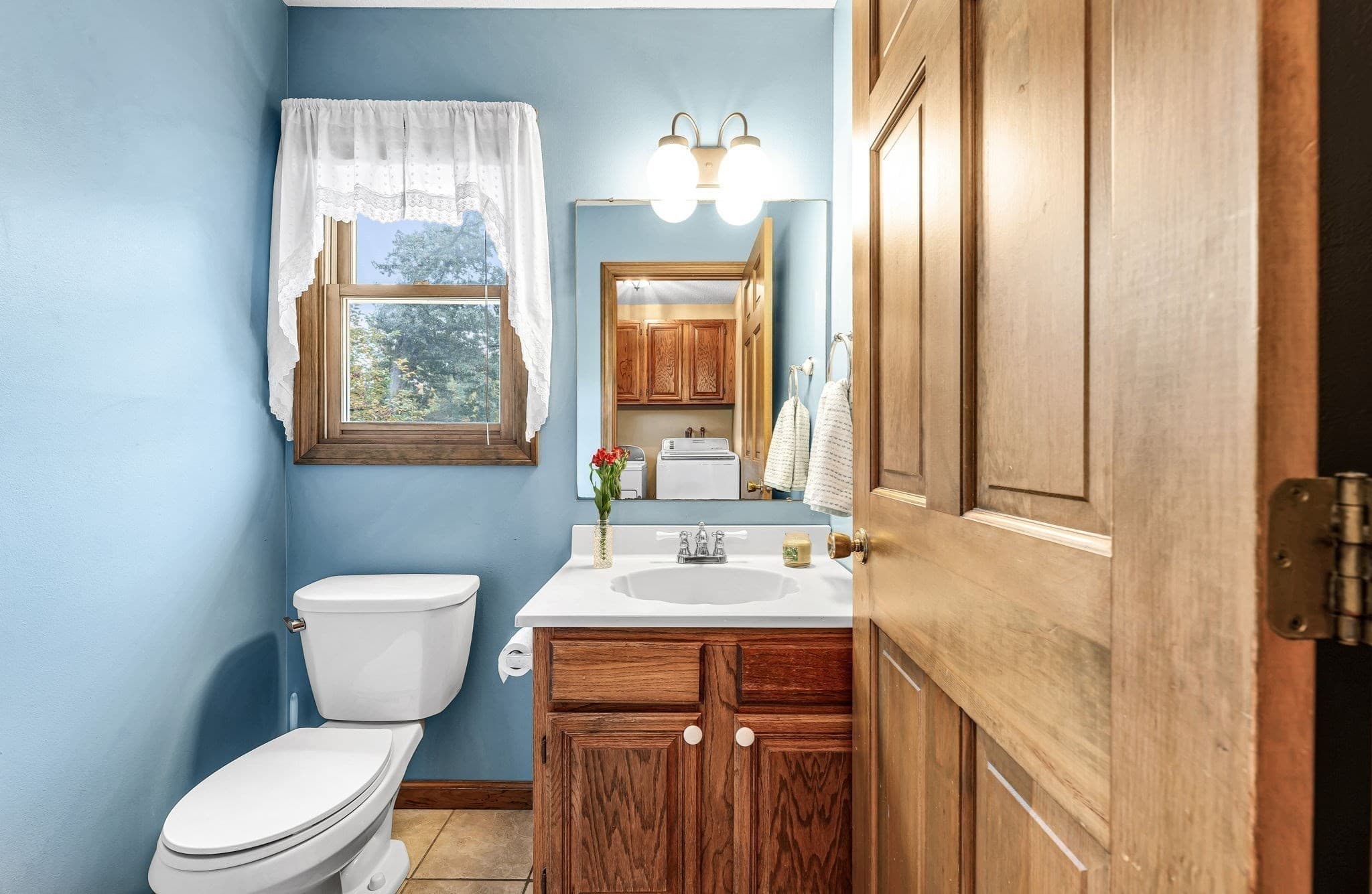 Single Family Residence at 6 Townview Circle, East Longmeadow MA 01028, photo 18 of 42