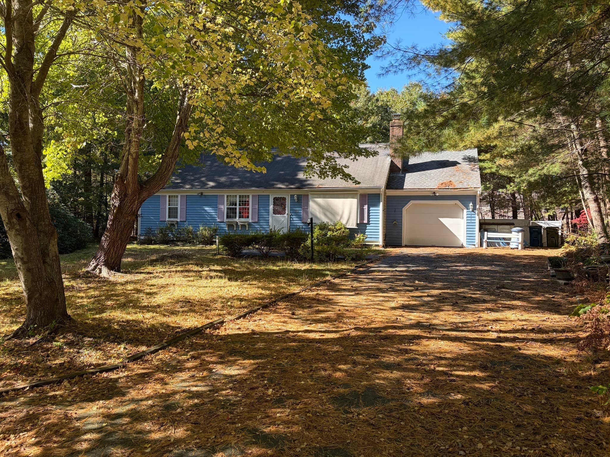 30 Overlook Cir, Falmouth MA 02536