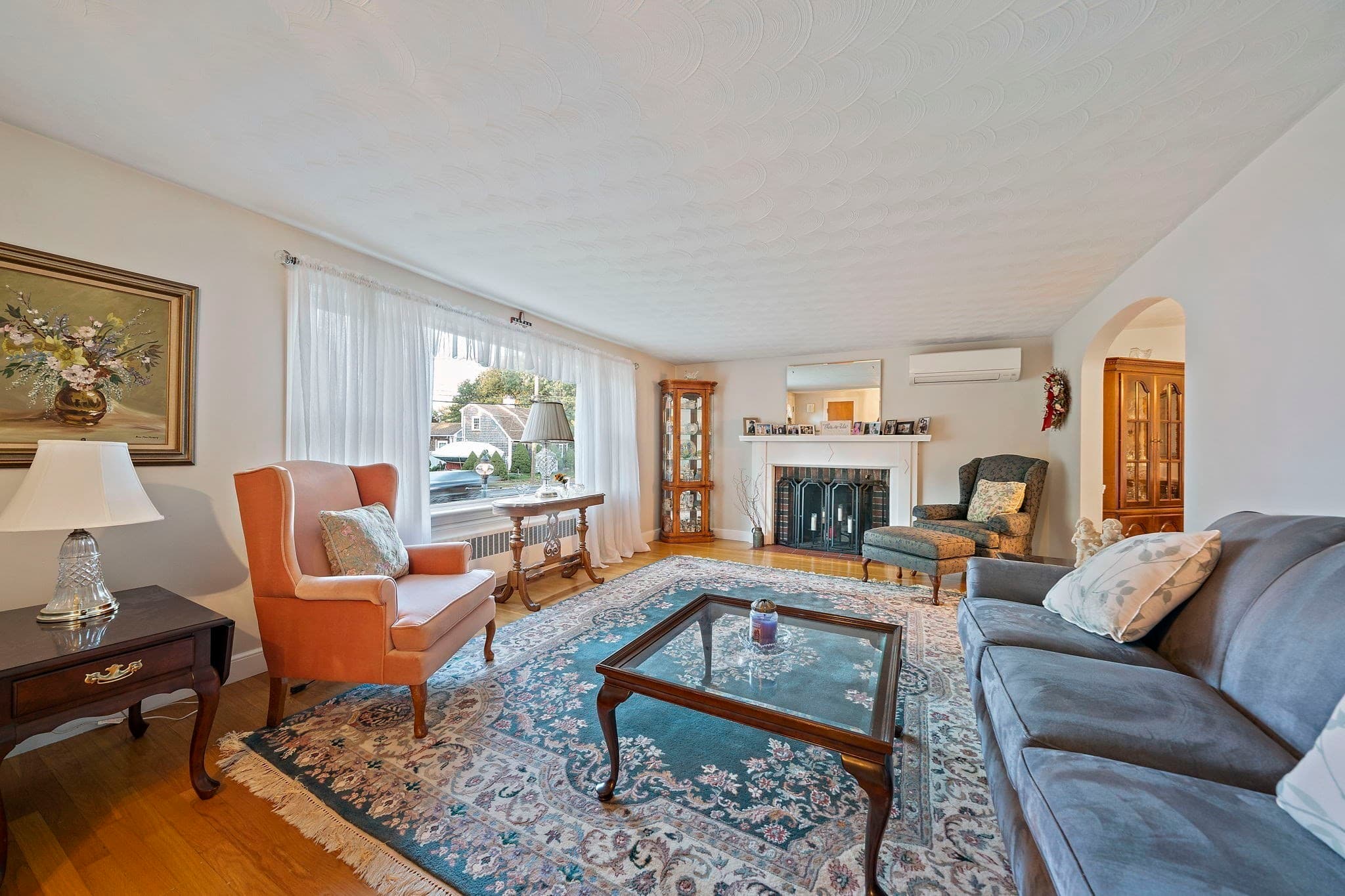 Single Family Residence at 641 Commercial St, Weymouth MA 02189, photo 2 of 38