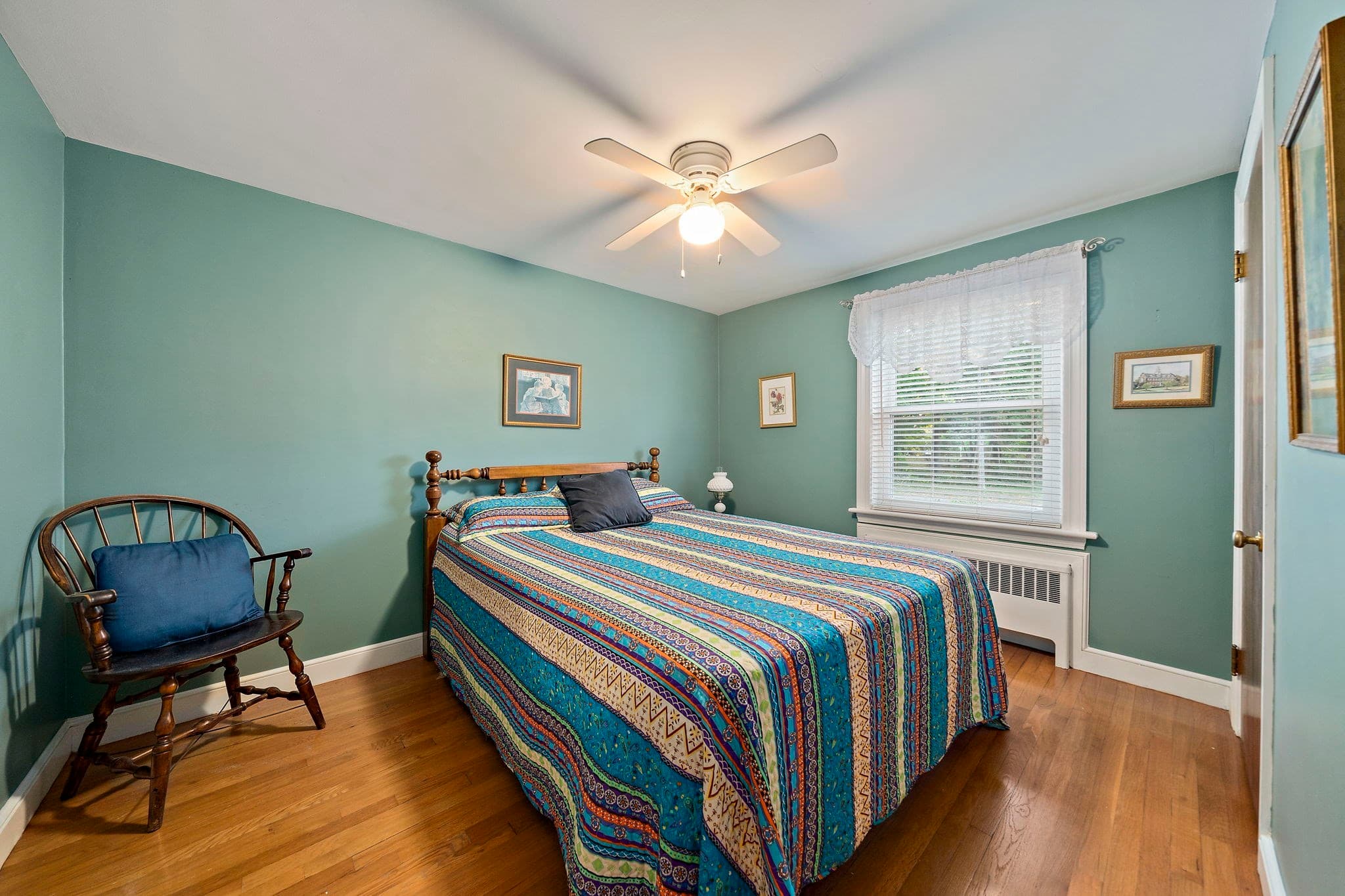 Single Family Residence at 641 Commercial St, Weymouth MA 02189, photo 13 of 38