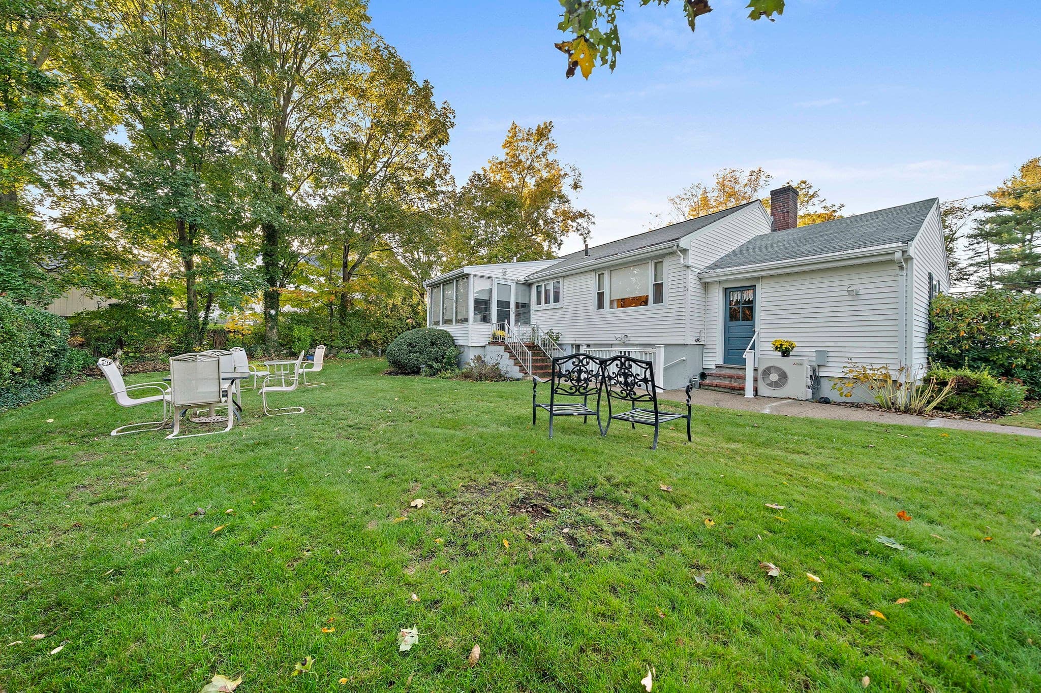 Single Family Residence at 641 Commercial St, Weymouth MA 02189, photo 32 of 38