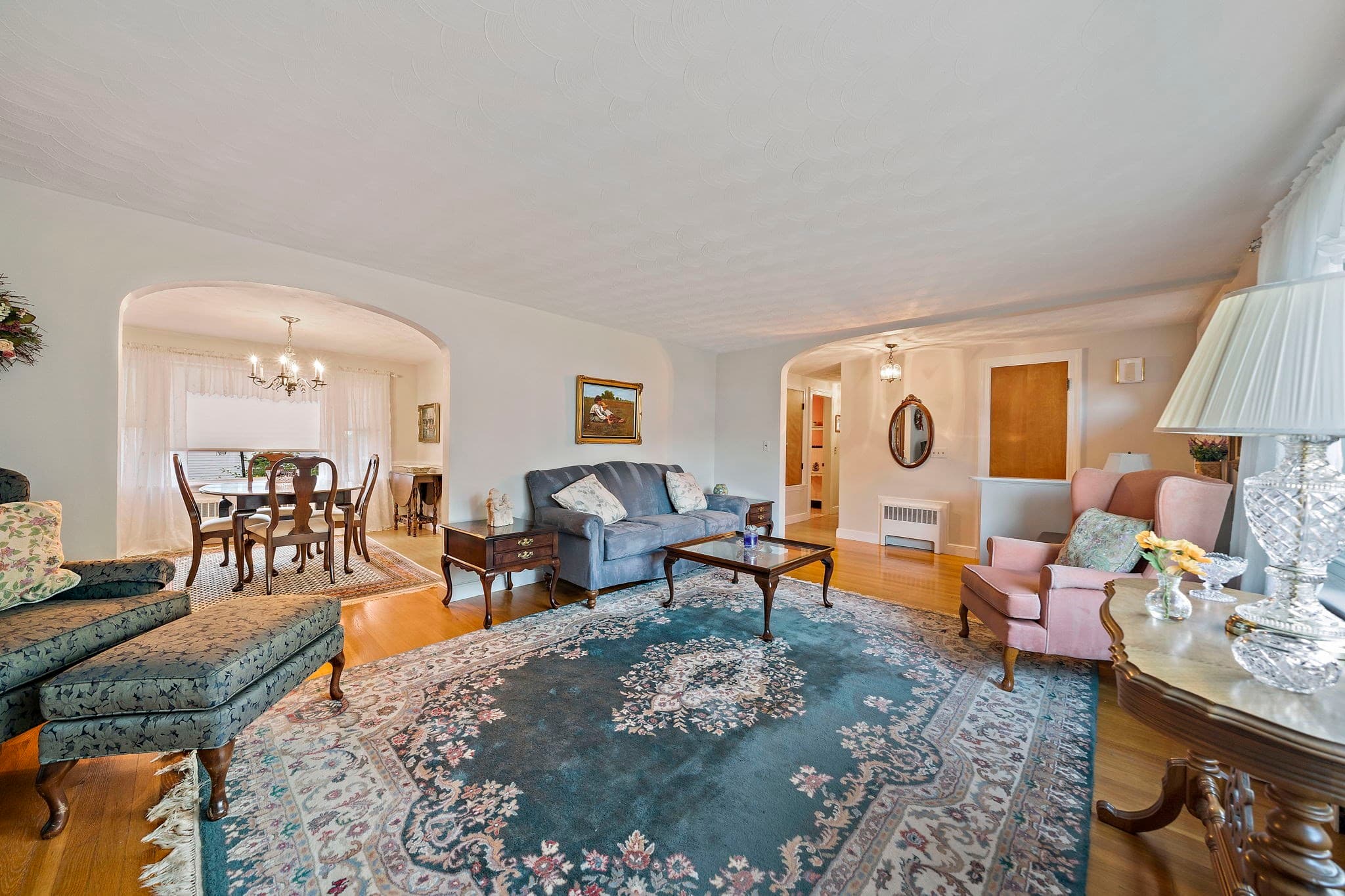 Single Family Residence at 641 Commercial St, Weymouth MA 02189, photo 4 of 38