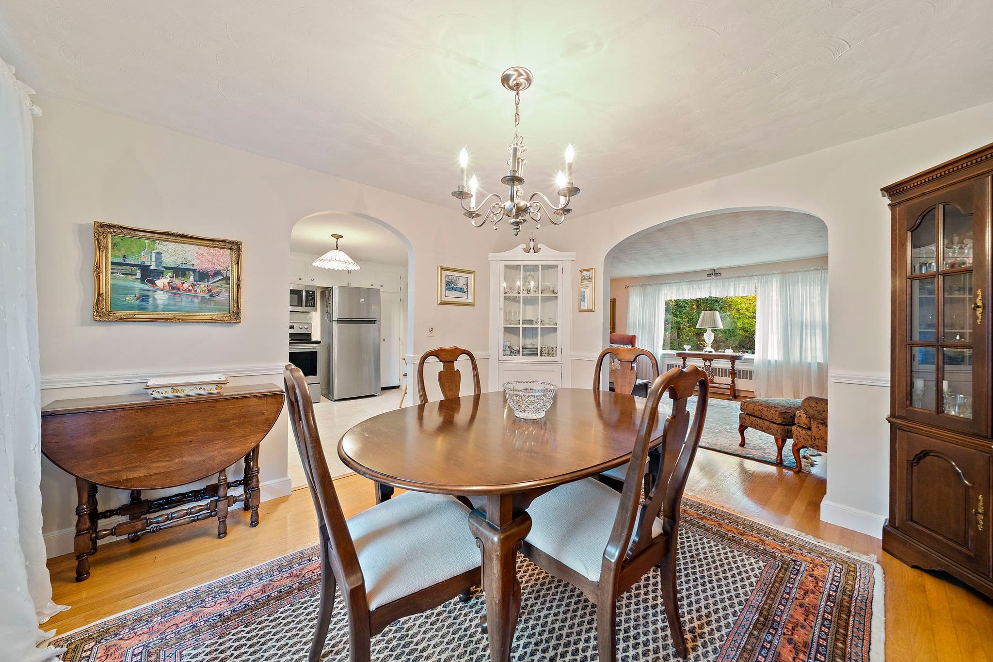 Single Family Residence at 641 Commercial St, Weymouth MA 02189, photo 8 of 38