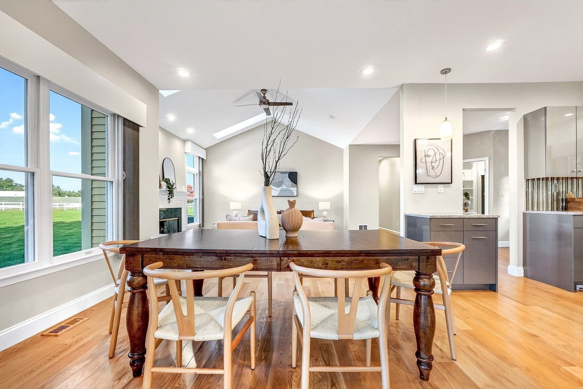 Single Family Residence at 45 Pickman Dr # 45, Bedford MA 01730, photo 11 of 41
