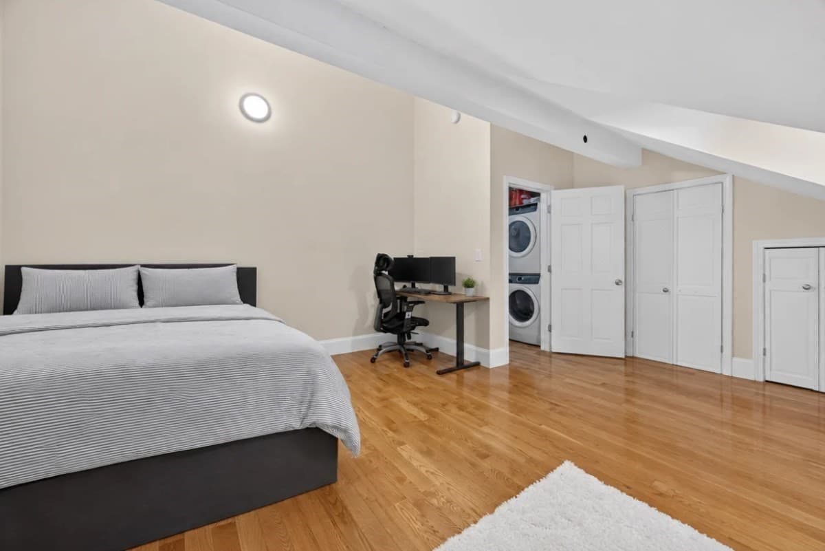 3 Family at 233 Northampton St, Boston MA 02118, photo 19 of 31