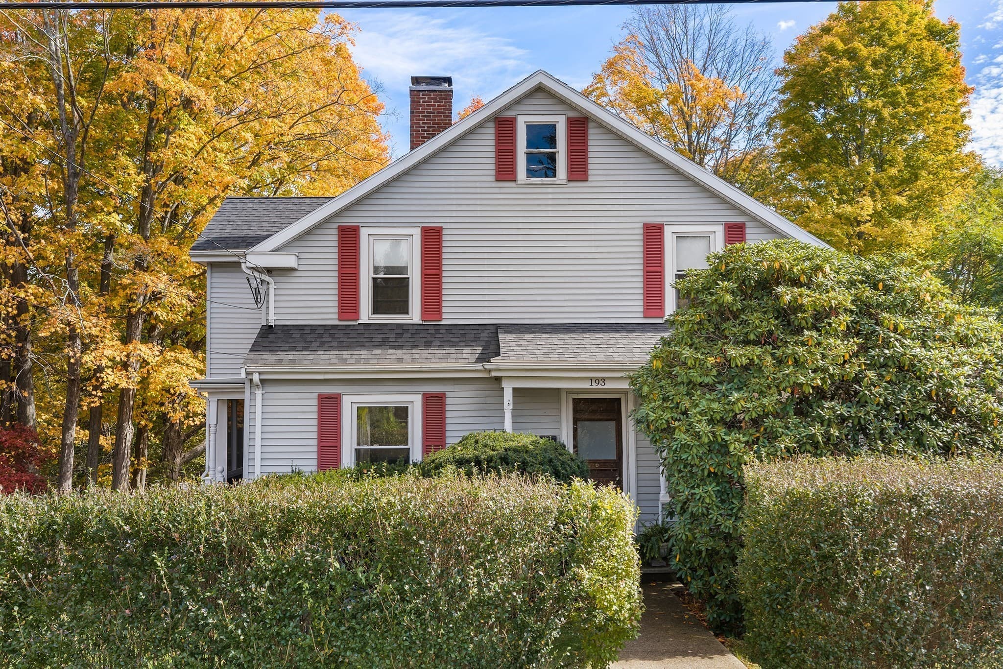 Single Family Residence at 193 Exchange St, Millis MA 02054, Millis, photo 2 of 37