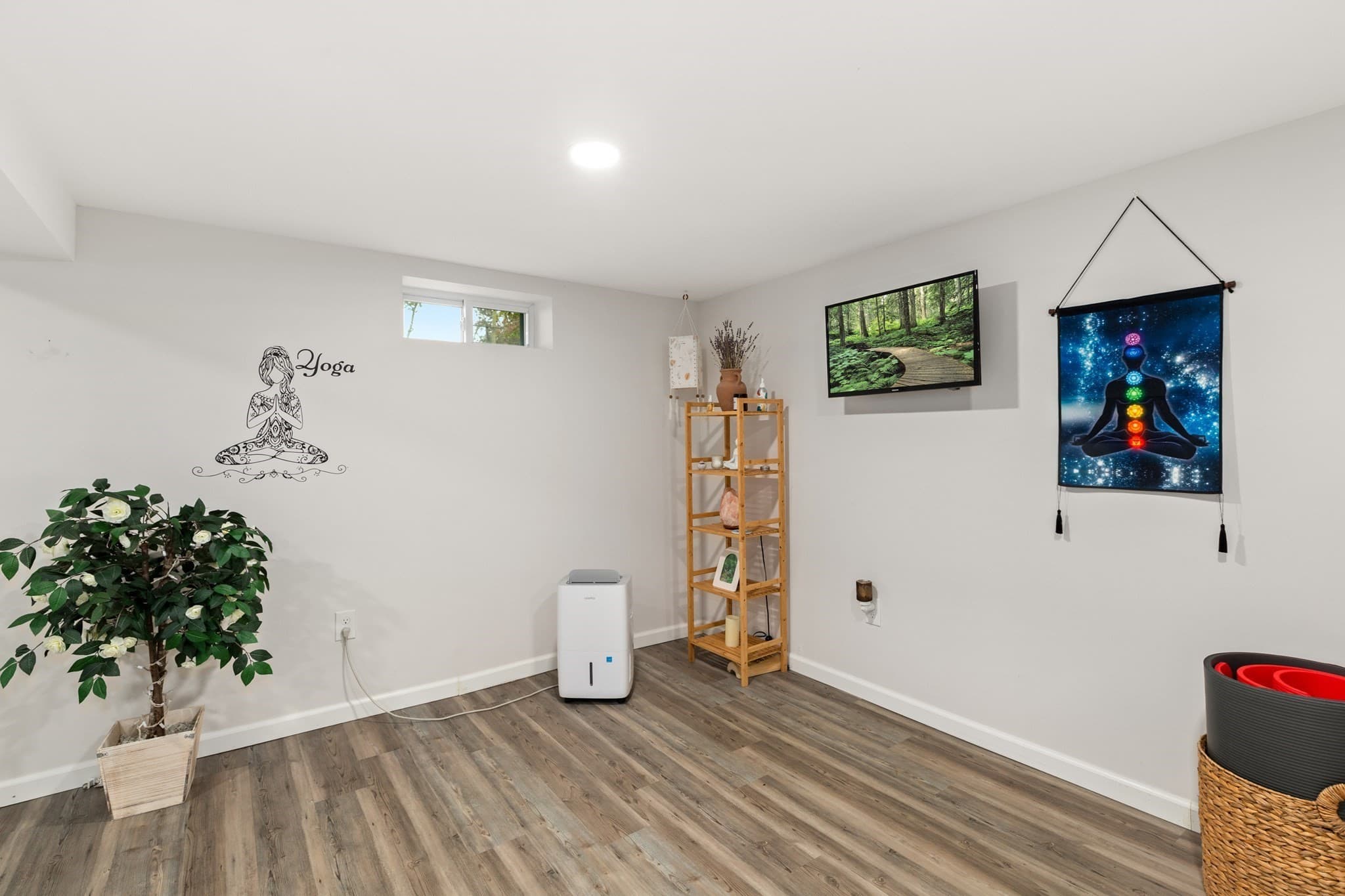 Single Family Residence at 1430 Shawsheen St, Tewksbury MA 01876, Tewksbury, photo 22 of 31