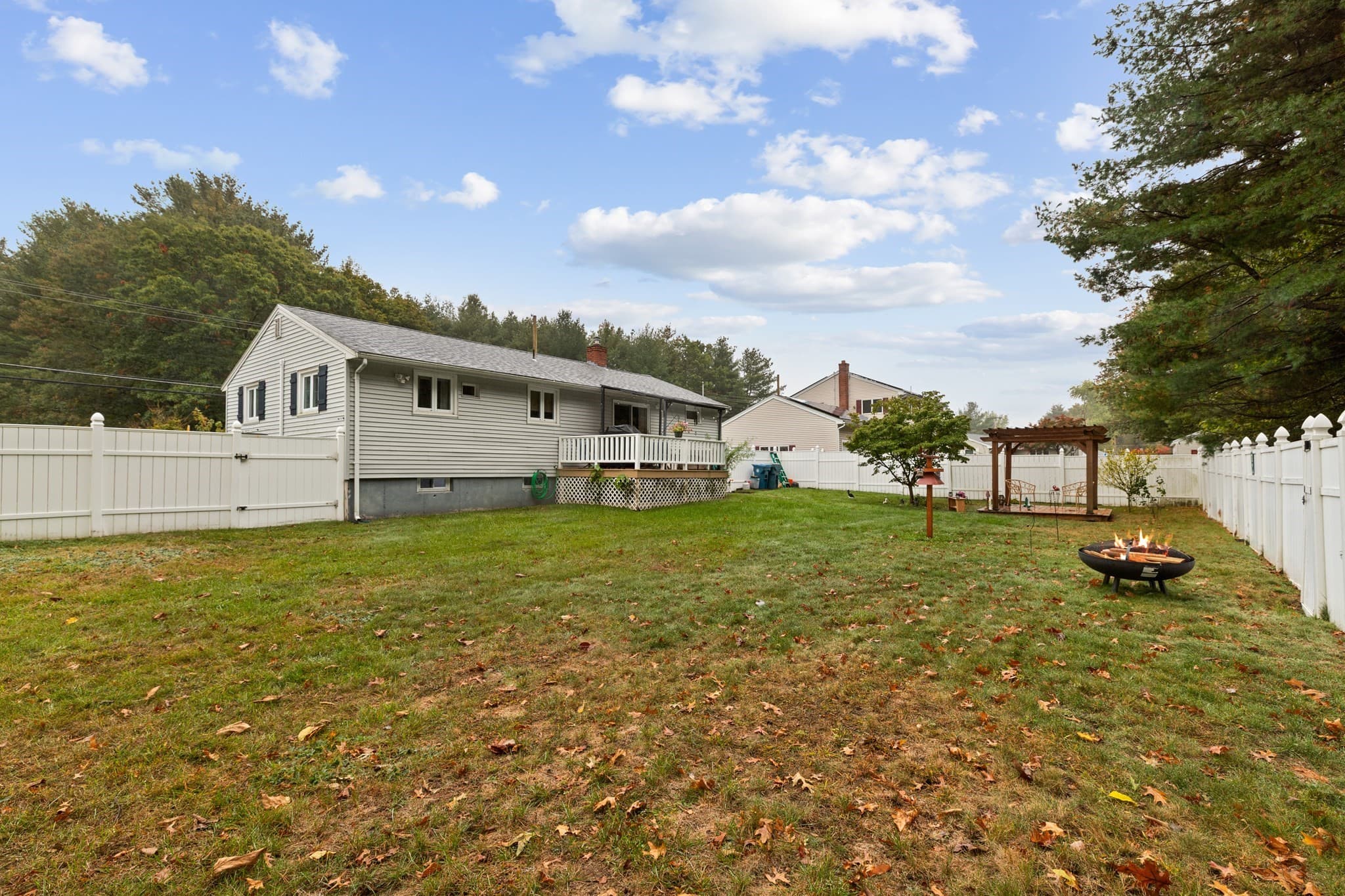 Single Family Residence at 1430 Shawsheen St, Tewksbury MA 01876, Tewksbury, photo 29 of 31