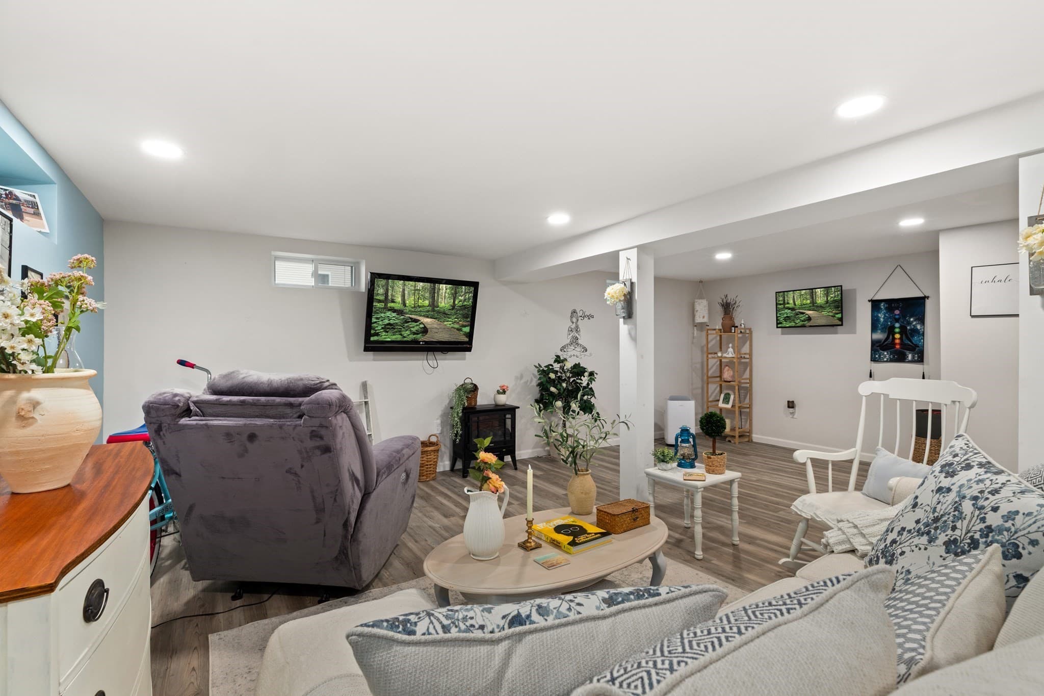 Single Family Residence at 1430 Shawsheen St, Tewksbury MA 01876, Tewksbury, photo 21 of 31