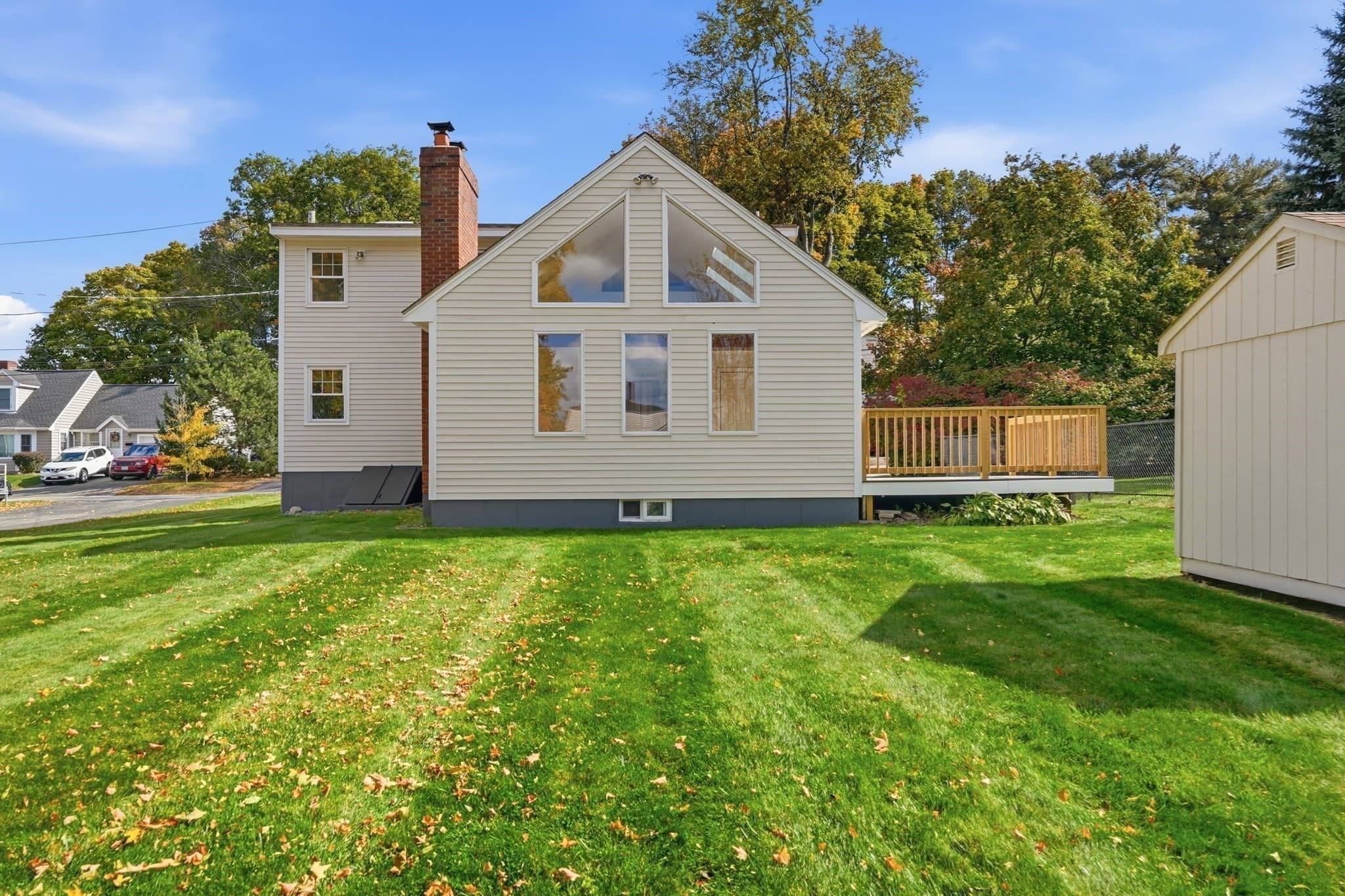 Single Family Residence at 49 Vernon St, Haverhill MA 01835, photo 2 of 40