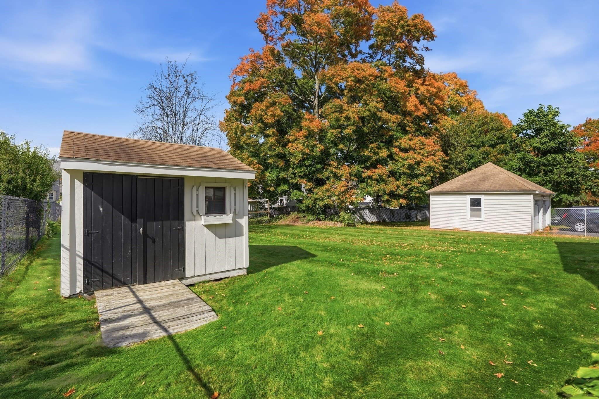 Single Family Residence at 49 Vernon St, Haverhill MA 01835, photo 6 of 40