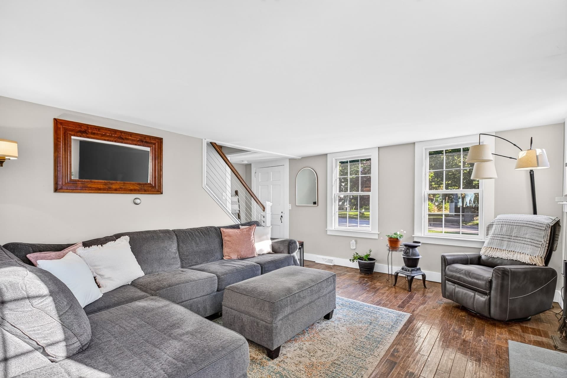 Single Family Residence at 128 Bayridge Ln, Duxbury MA 02332, photo 3 of 41