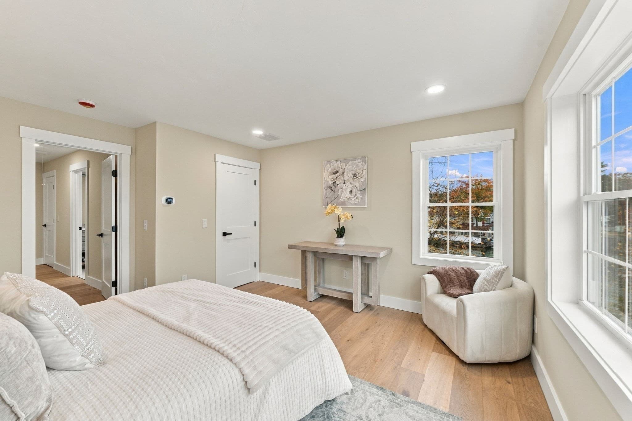 Single Family Residence at 46 Hastings Ave, Worcester MA 01606, photo 23 of 40