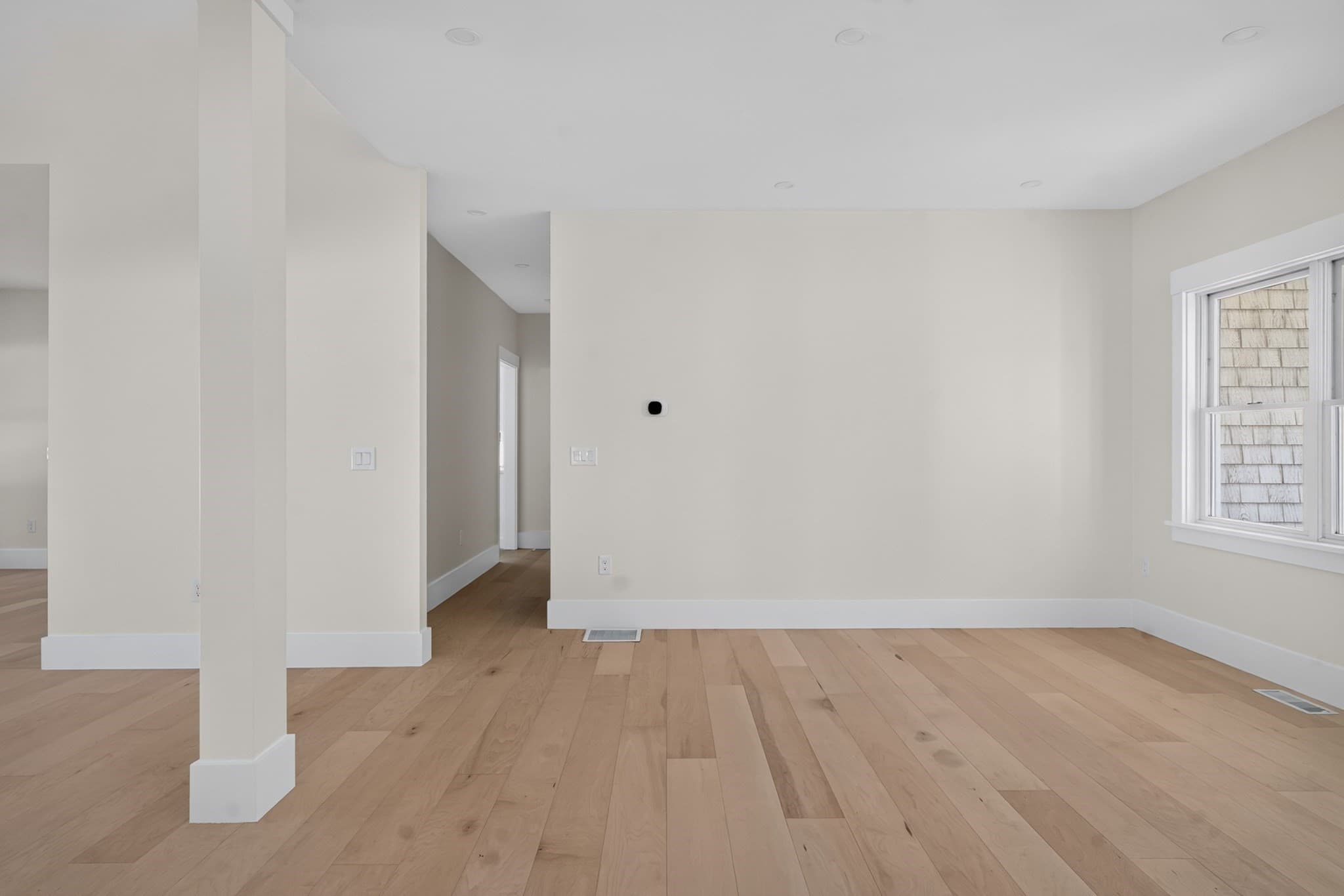 Single Family Residence at 152 Central Ave, Falmouth MA 02536, Falmouth, photo 16 of 42