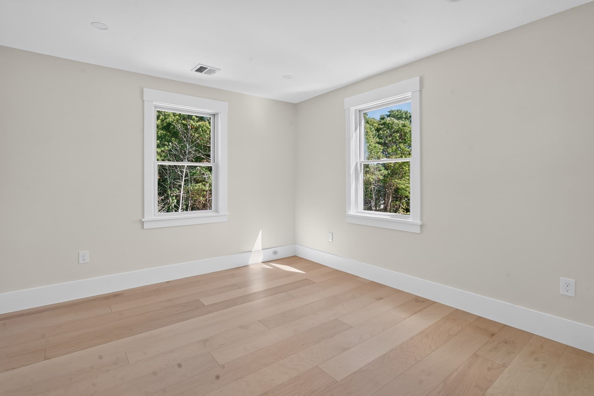 Single Family Residence at 152 Central Ave, Falmouth MA 02536, Falmouth, photo 32 of 42