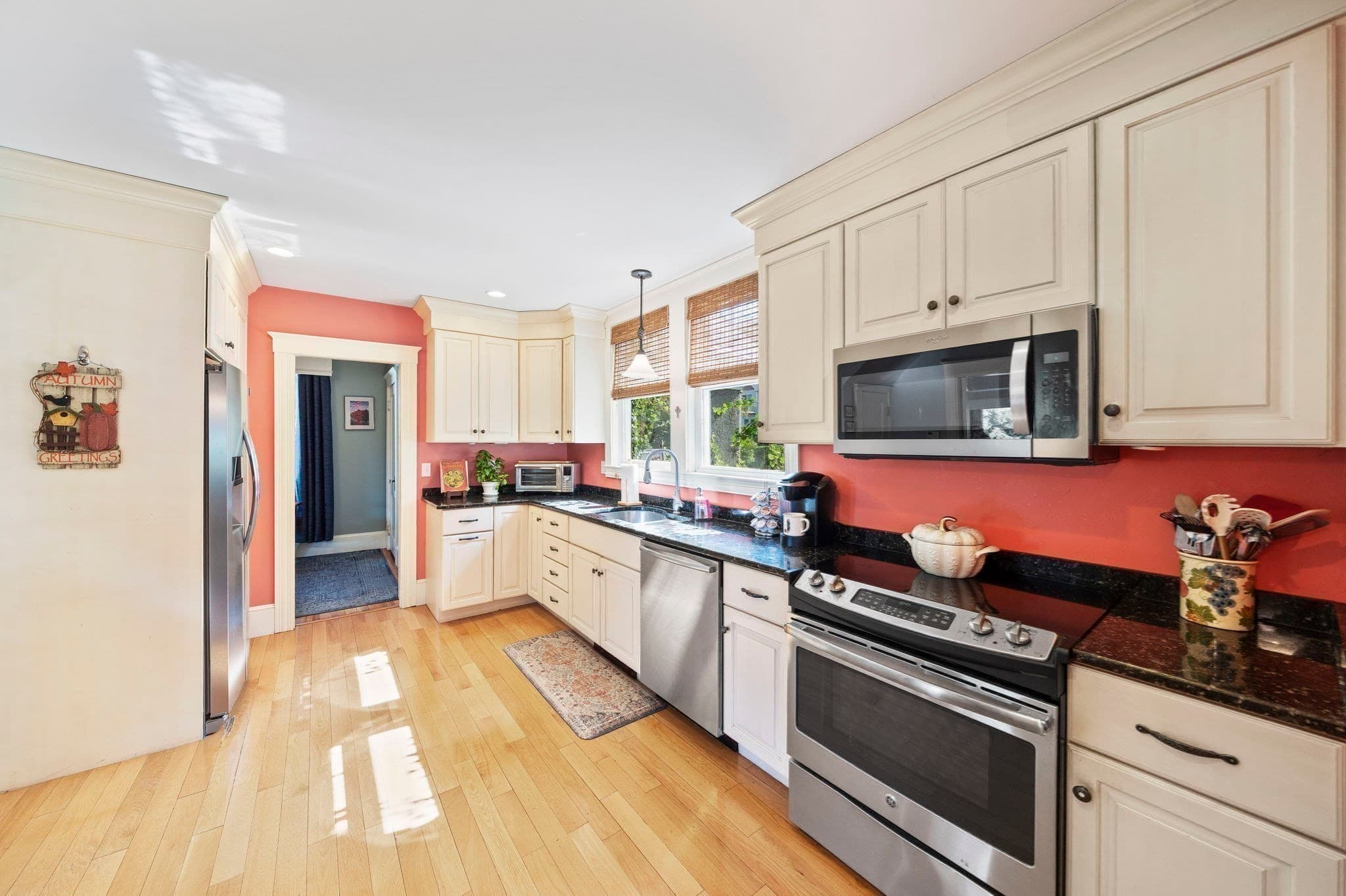 Single Family Residence at 67 Summit Ave, Quincy MA 02170, photo 14 of 40