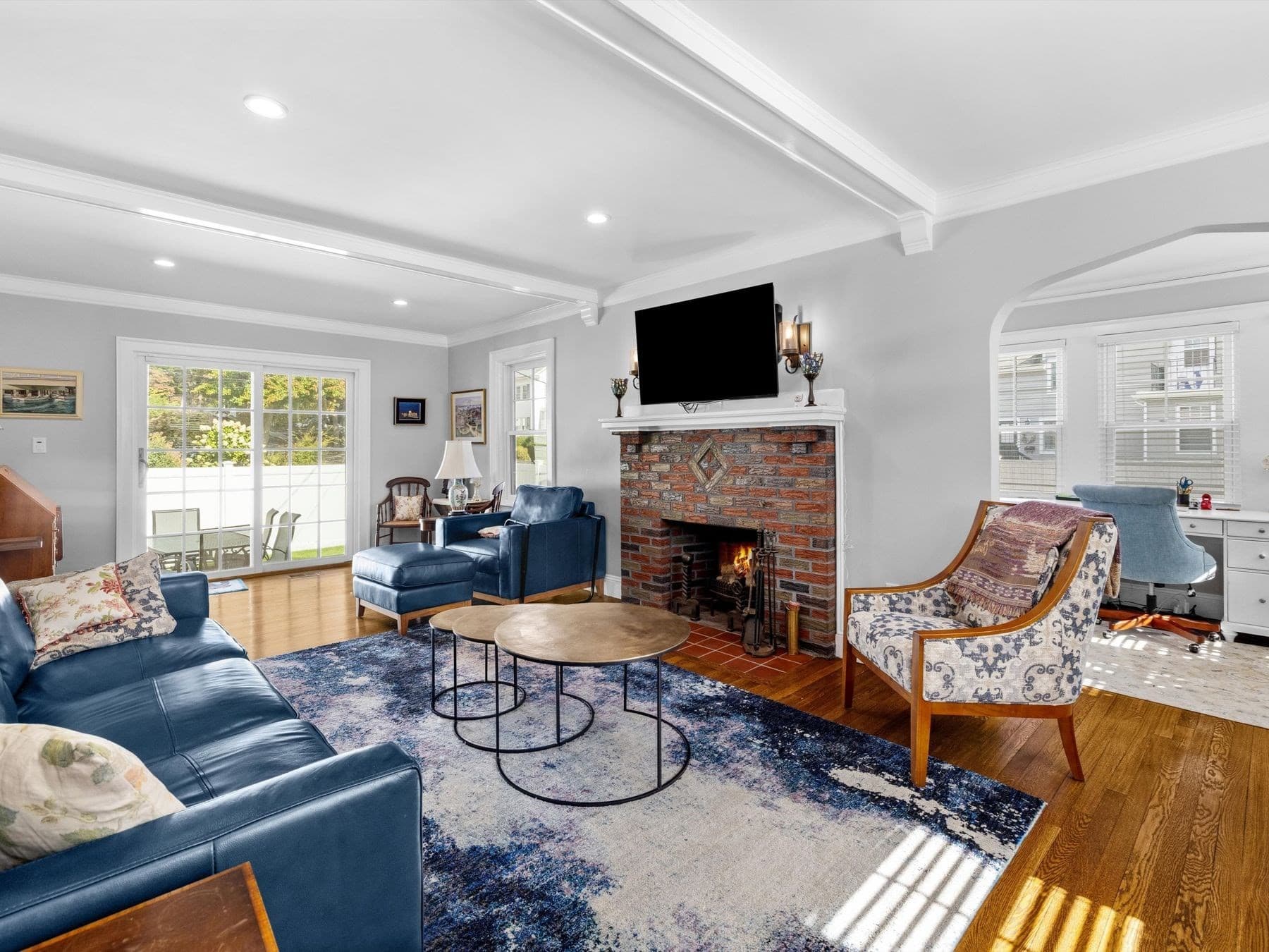 Single Family Residence at 732 W Roxbury Pkwy, Boston MA 02131, Boston, photo 13 of 42